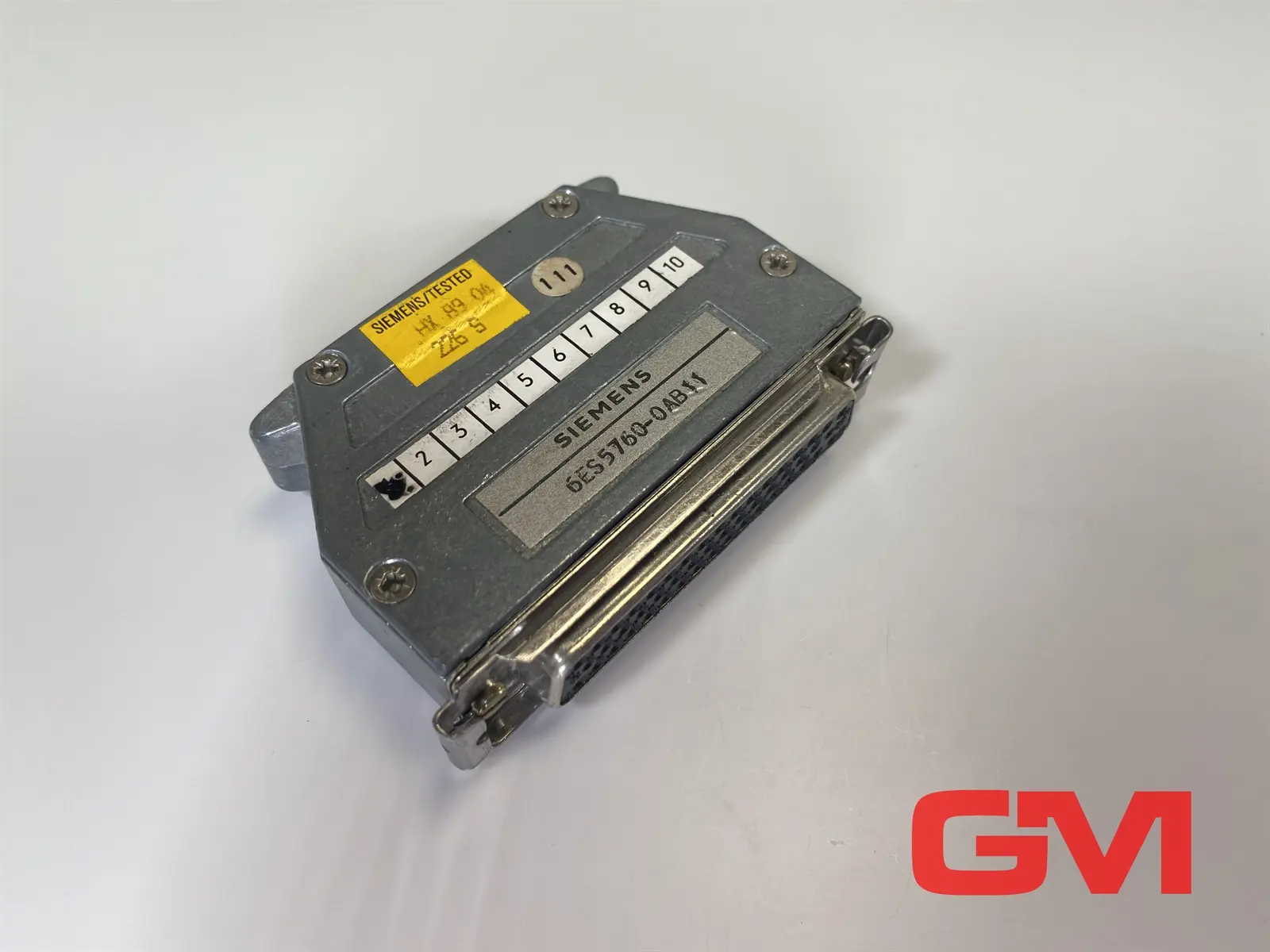 Produktfoto 1 von Siemens Anschlussstecker 6ES5760-0AB11 terminating connector Simatic S5 E.: 01
