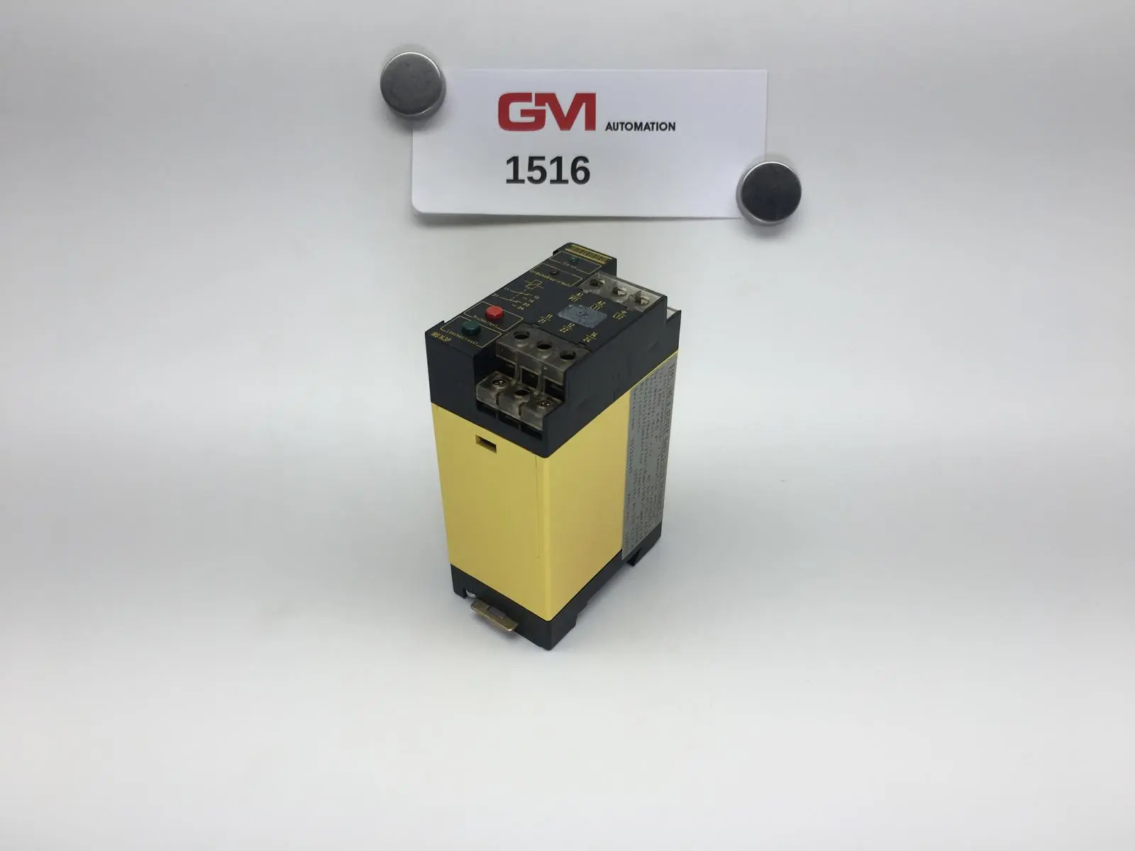 Produktfoto 1 von Bender Isolationswächter IRG 143 P 912341 Relais insulation monitoring unit 42 V