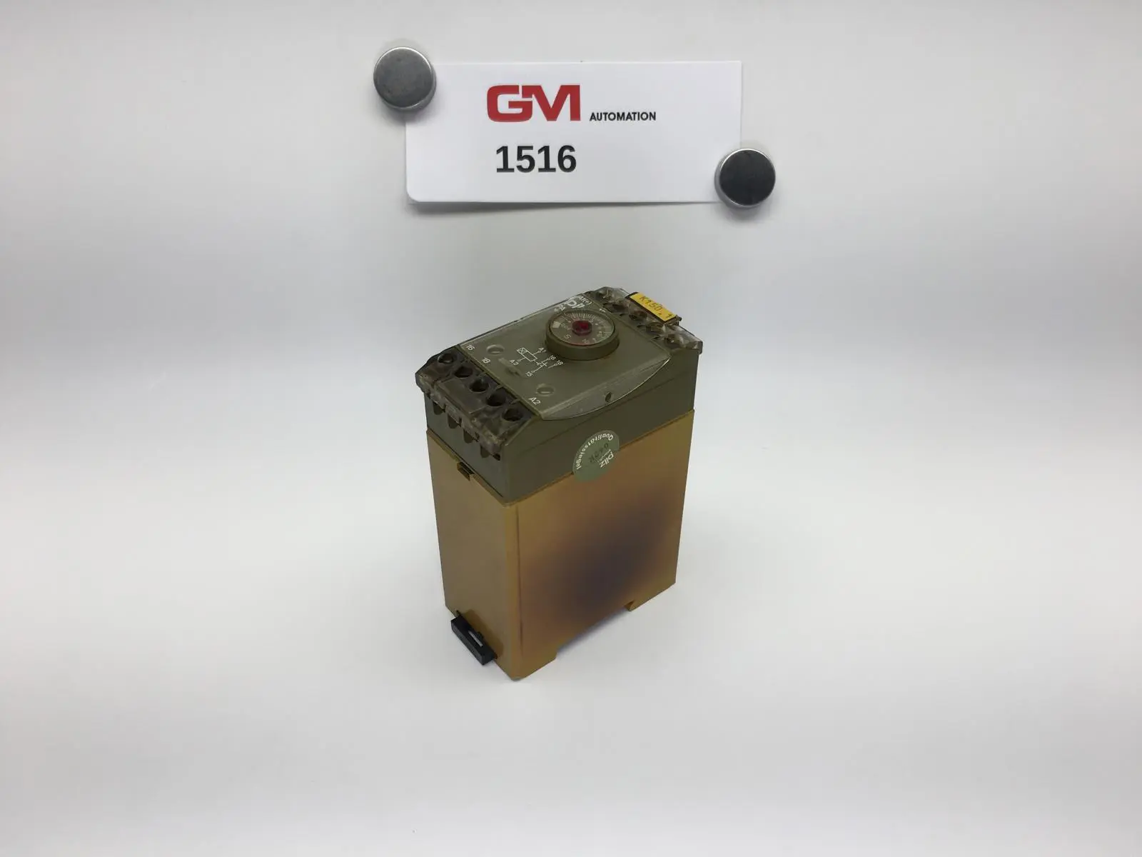 Produktfoto 1 von Pilz Zeitrelais 445320 PA-1S/10s/42V~/1Uz Relais ansprechverzögert PA 42V