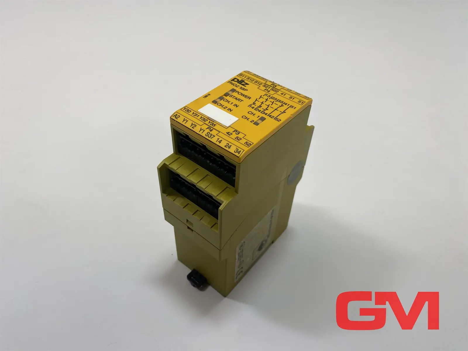 Produktfoto 1 von PILZ Sicherheitsschaltgerät 777760 Safety Relay PNOZ X8P 24 VDC 3n/o 2n/c 2so