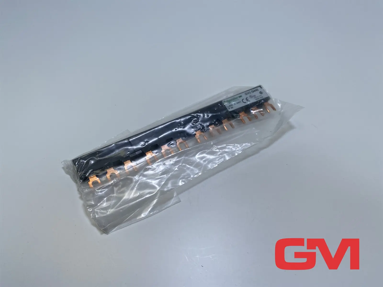 Produktfoto 1 von Schneider Electric Drehstrom-Sammelschiene GV2 G445 busbar Art. 055588 600V 63A