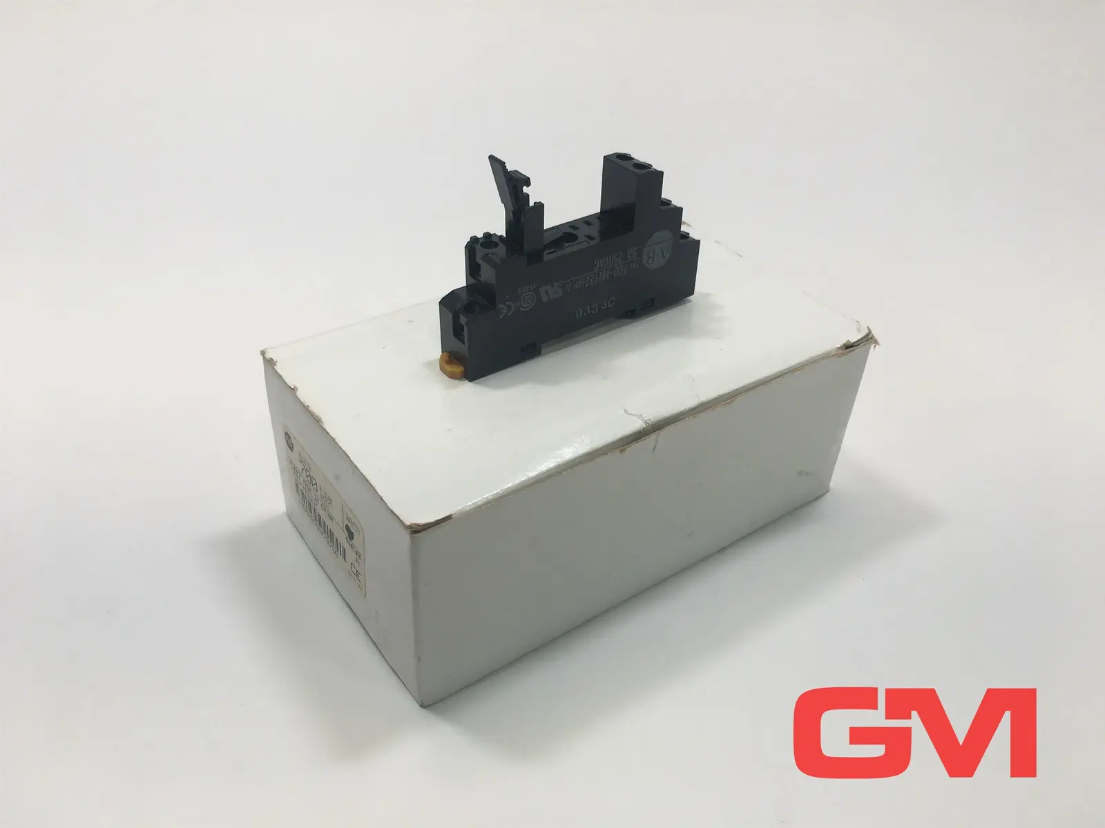 Produktfoto 1 von Allen-Bradley Relaissockel 700-HN122 socket 5A 250VAC zur 700-HK-Relais 700-HN