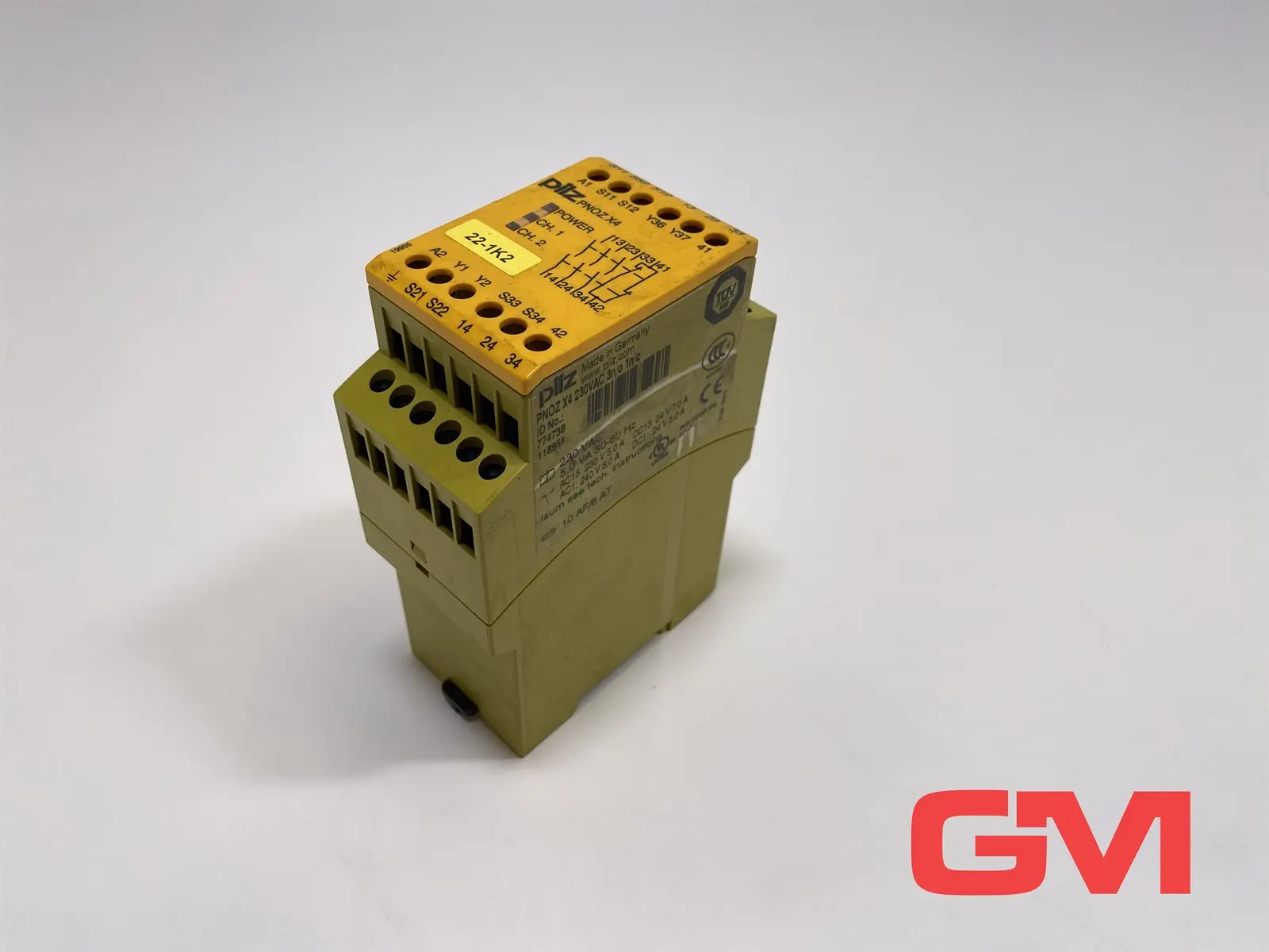 Produktfoto 1 von Pilz Sicherheitsschaltgerät 774738 safety relay PNOZ X4 230 VAC 3NO + 1NC