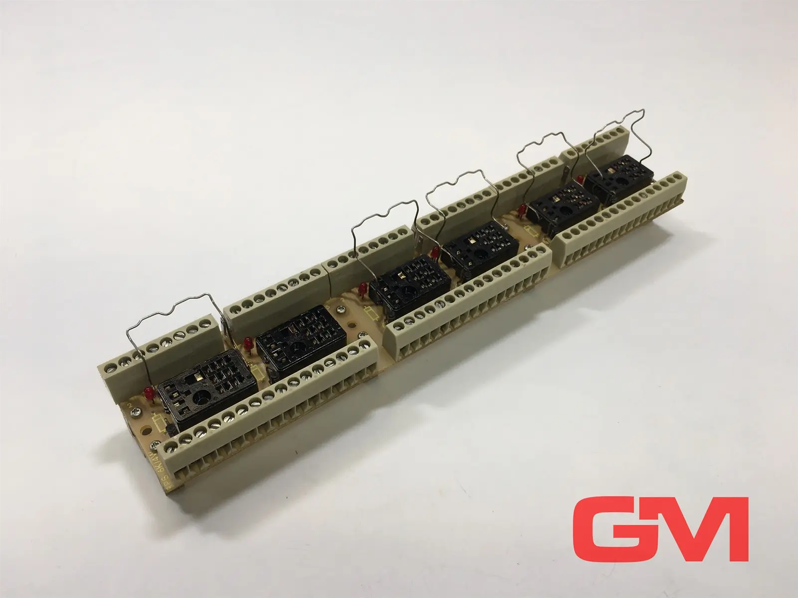 Produktfoto 1 von Lutze Relaissockel RPS-CK/4W relay socket für 6 Relais Sockel Fassung 4W