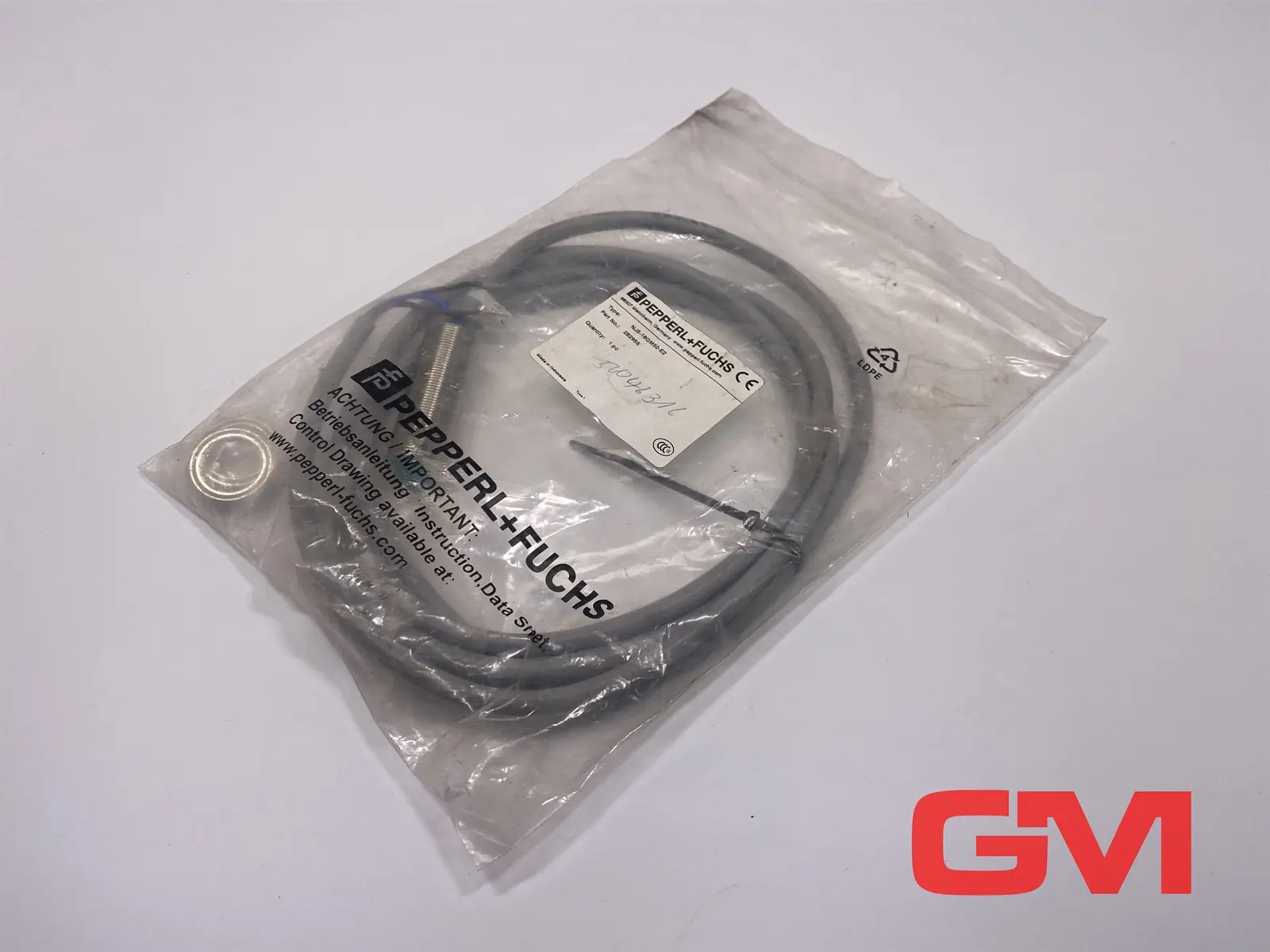 Produktfoto 1 von Pepperl+Fuchs Induktiver Sensor NJ5-18GM50-E2 inductive sensor 282955 Schließer