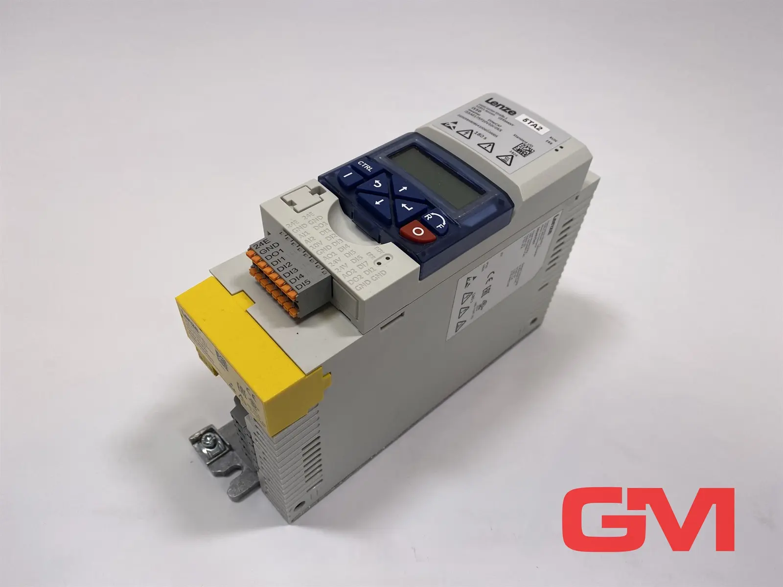 Produktfoto 1 von Lenze Frequenzumrichter i550 inverter I55AE175F10V1000KS + Tastatur i500
