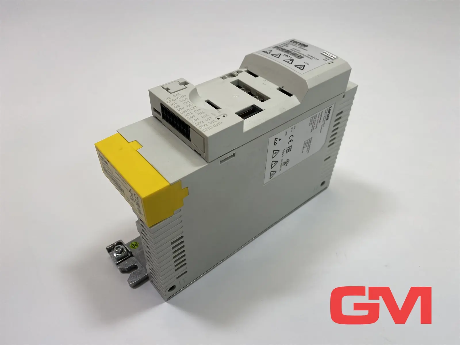 Produktfoto 1 von Lenze Frequenzumrichter i550 inverter I55AE175F10V1000KS + Sicherheitsmodul