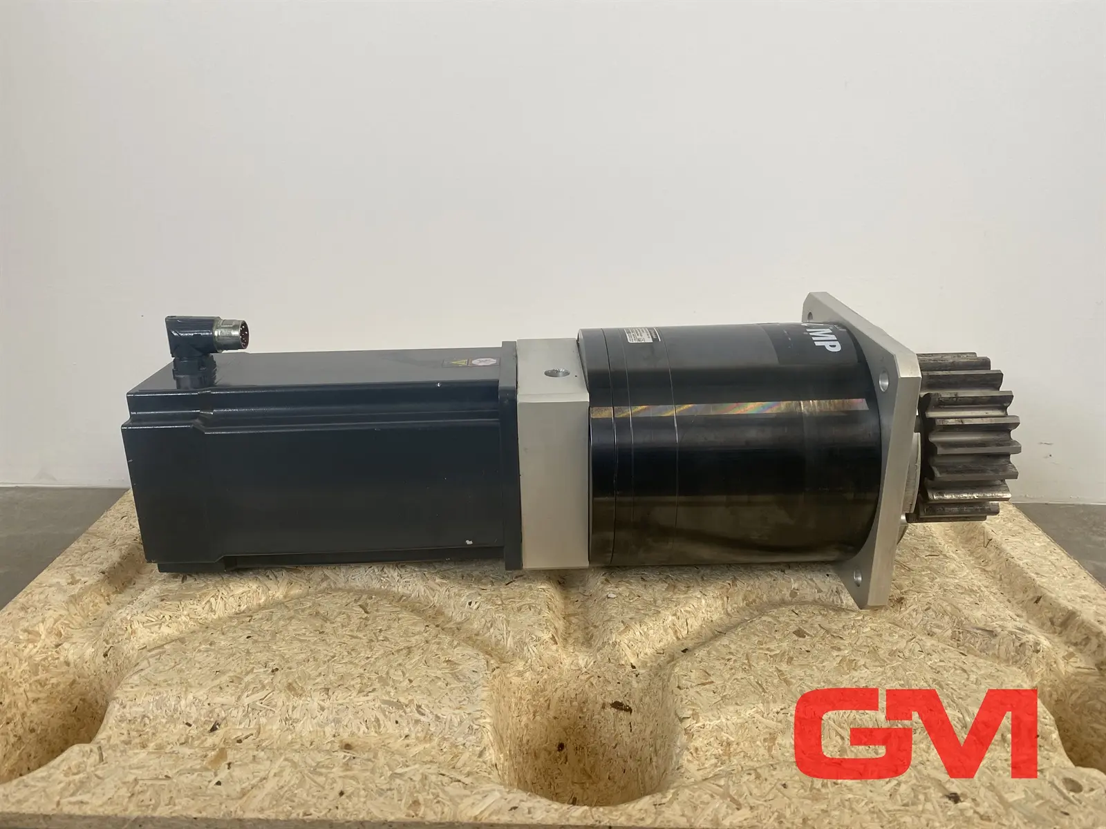 Produktfoto 1 von Beckhoff Servomotor AM8062-0L21-0000 + Bonfiglioli MP 190 2 50 STD 130A1 CD