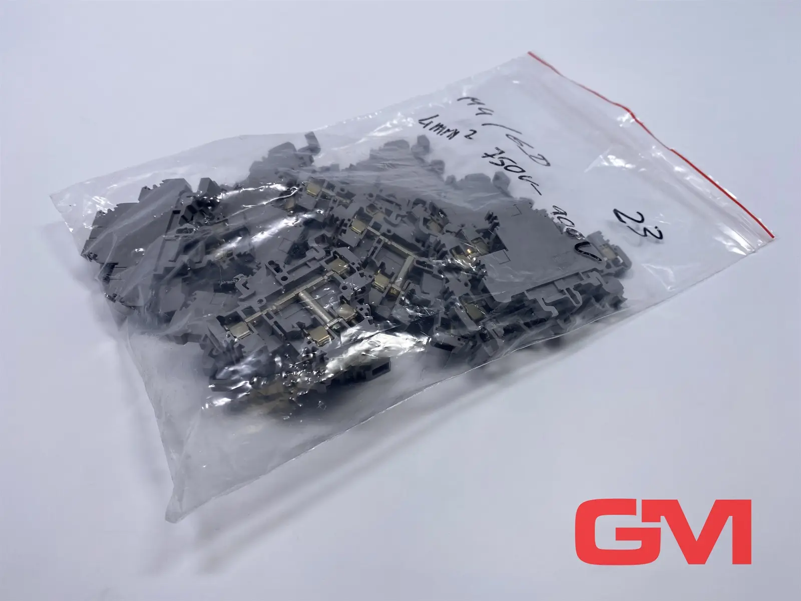 Produktfoto 1 von VE 23x Entrelec Schraubklemmen M4/6D1 terminal blocks 1SNA115166R1100 4mm²