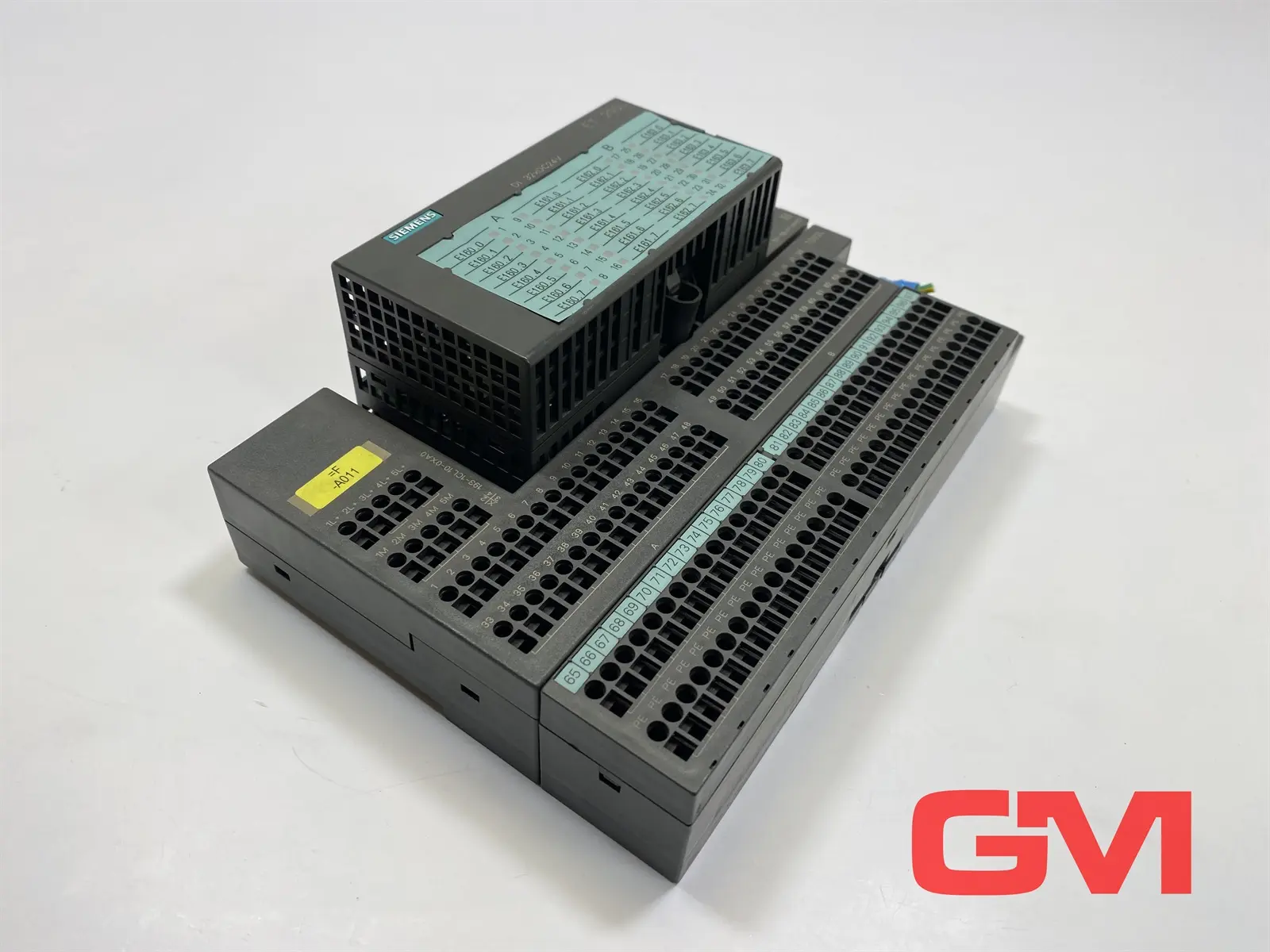 Produktfoto 1 von Siemens Modul 6ES7131-1BL01-0XB0 E02 + 6ES7193-1CL10-0XA0 + 6ES7193-1FL60-0XA0