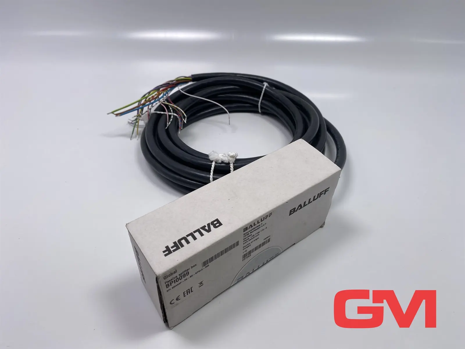 Produktfoto 1 von Balluff Passive Verteiler BPI0099 passive splitter box BPI8M4A5P-2K-B0-KPXL0-050