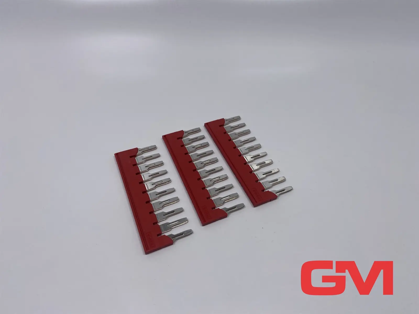 Produktfoto 1 von VE 3x Phoenix Contact Steckbrücke FBS 10-8 plug-in bridge red 3030323 rot