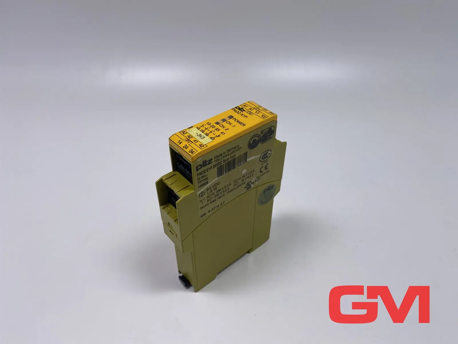 Produktfoto 1 von Pilz Sicherheitsschaltgerät PNOZ X1P safety relay 777100 24VDC 3n/o 1n/c