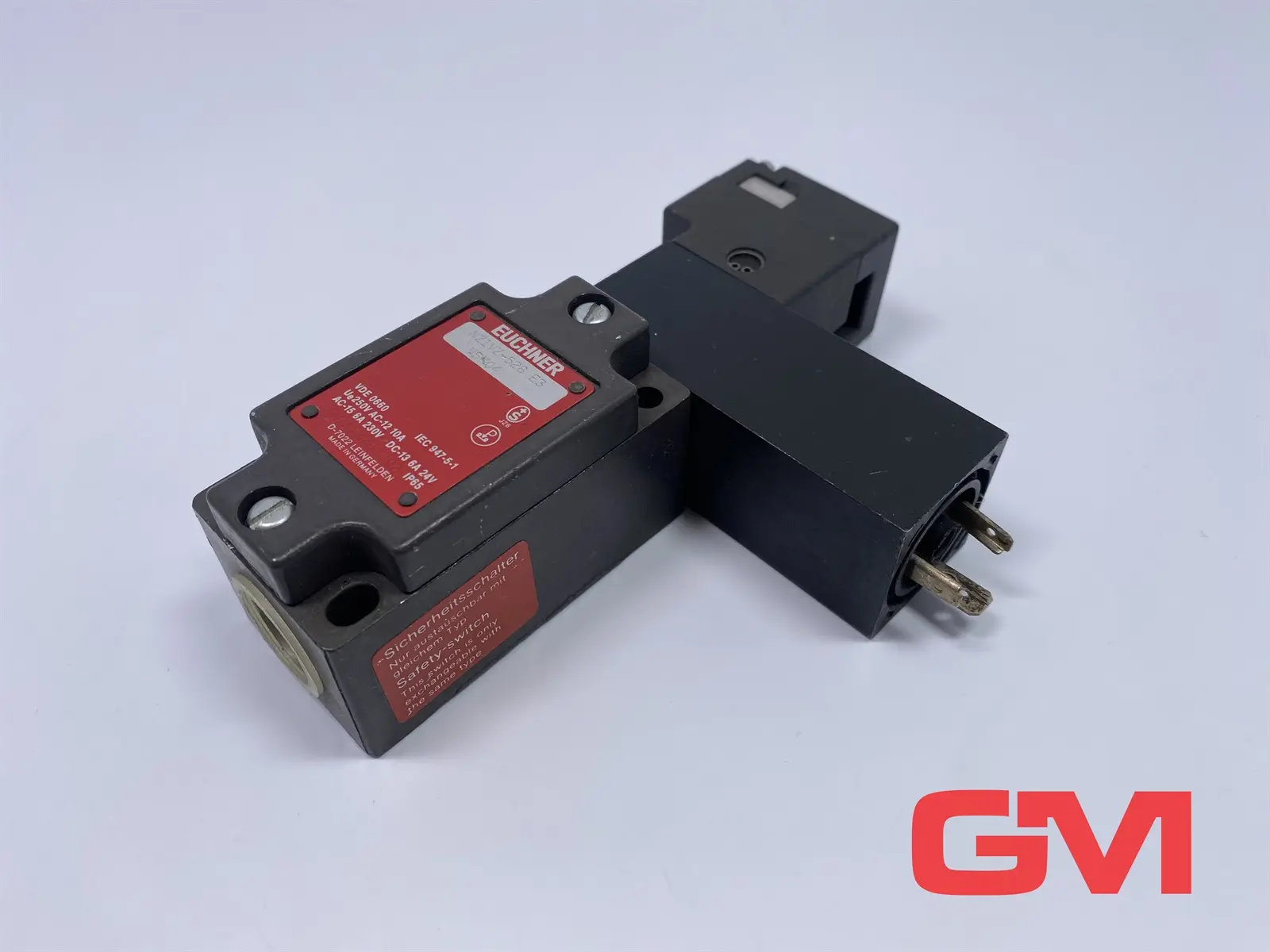 Produktfoto 1 von Euchner Sicherheitsschalter NZ1VZ-528E3VSM04 safety switch mit Zuhaltung 1Ö+1S
