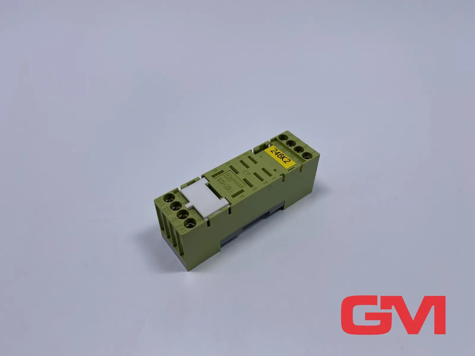 Produktfoto 1 von Comat Relaissockel CS-18 relay socket 8-polig 10 A 380 V  leicht beschädigt