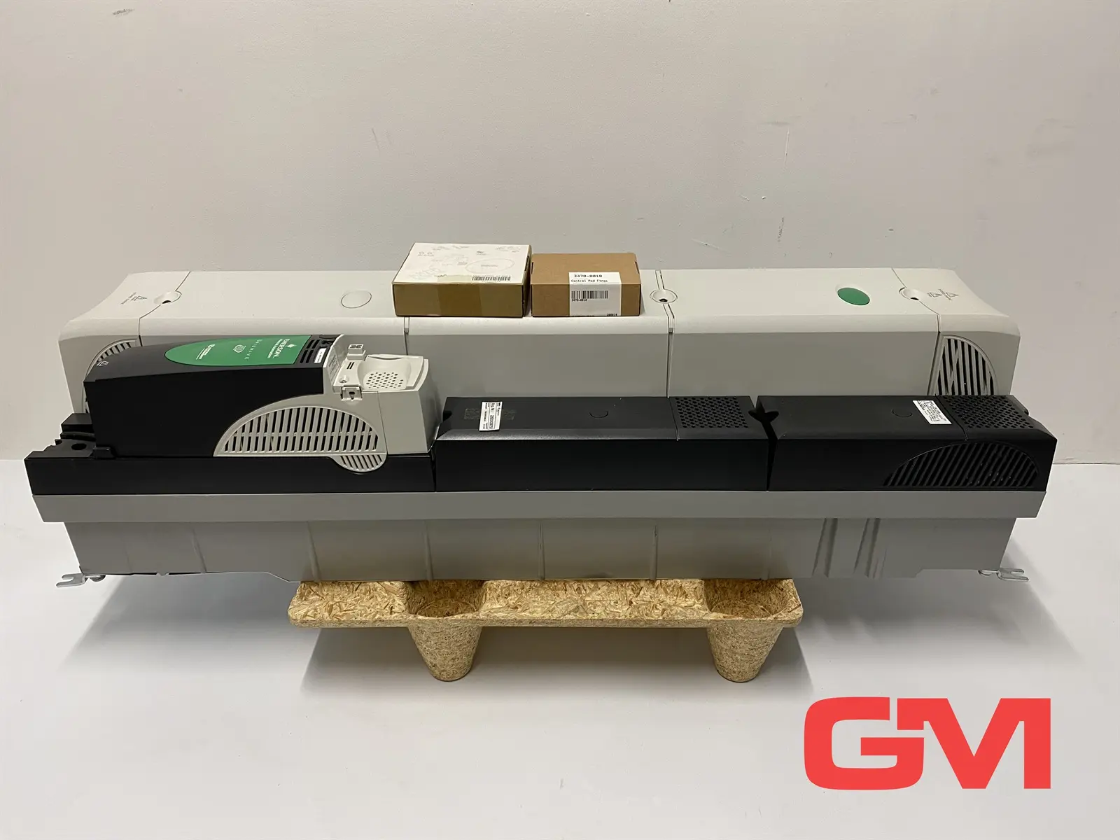 Produktfoto 1 von Emerson AC-Antrieb SP6401 90/110kW Control Techniques STDT46 refurbished