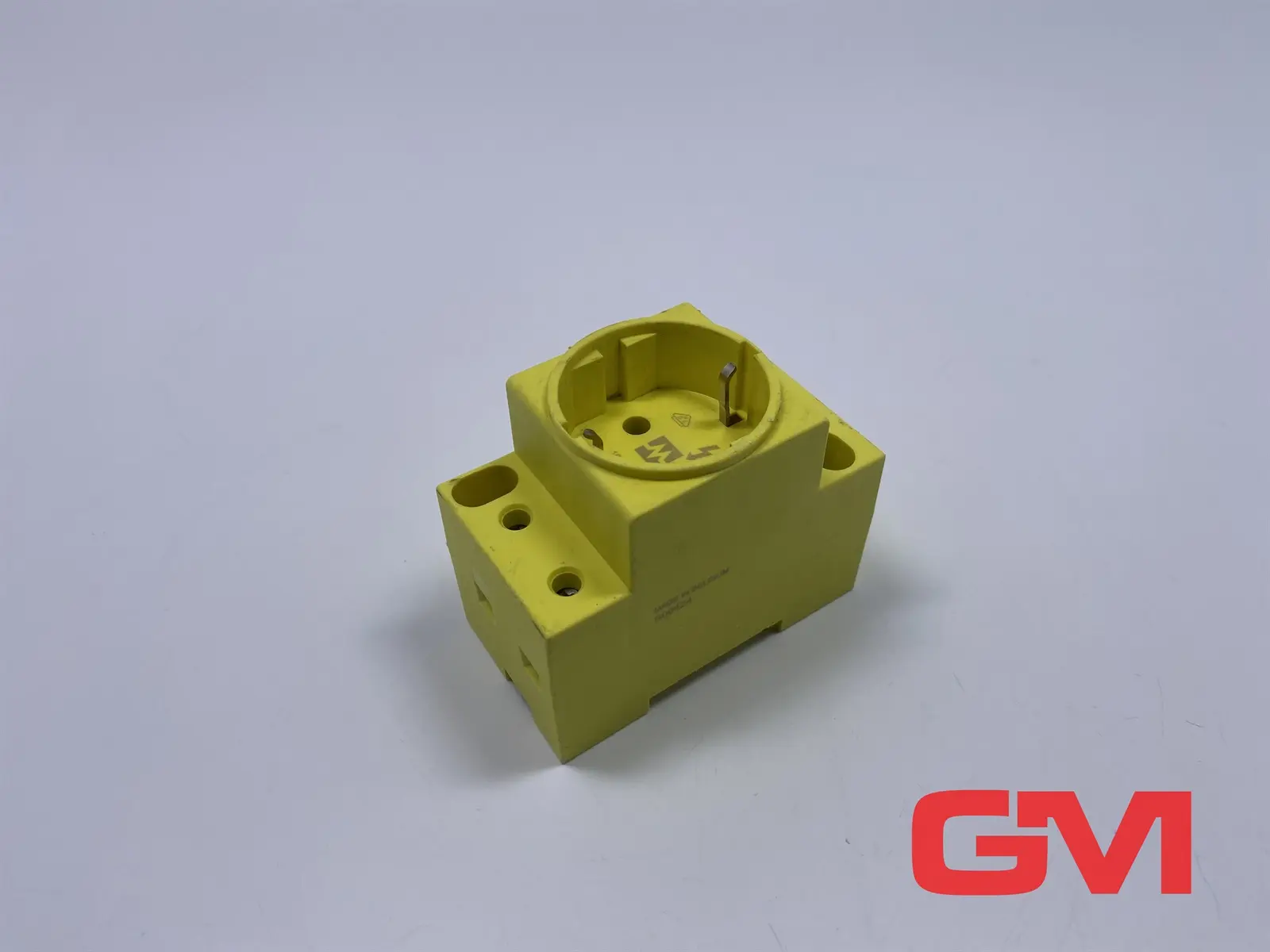 Produktfoto 1 von Murr Steckdose 67950 power socket Modlink MSVD gelb 250VAC/16A Klammer fehlt