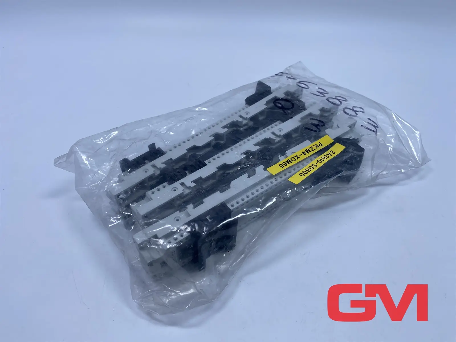 Produktfoto 1 von Eaton Electric Hutschienenadapter 101053 rail adapter plate PKZM4-XDM65 690 V AC