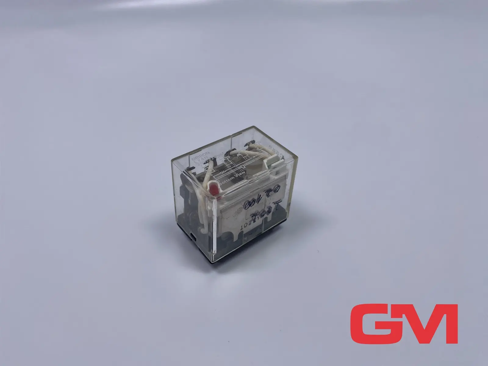 Produktfoto 1 von Omron Leistungsrelais LY4N 200/220VAC power relay 4PDT 10A 28VDC Steckrelais