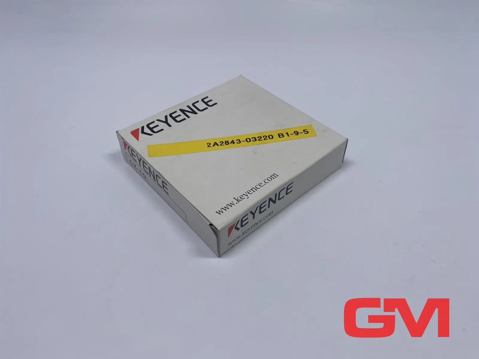 Produktfoto 1 von Keyence Messkopf CZ-10 Reflective Sensor Head reflektierend 10-30 mm 2m Kabel