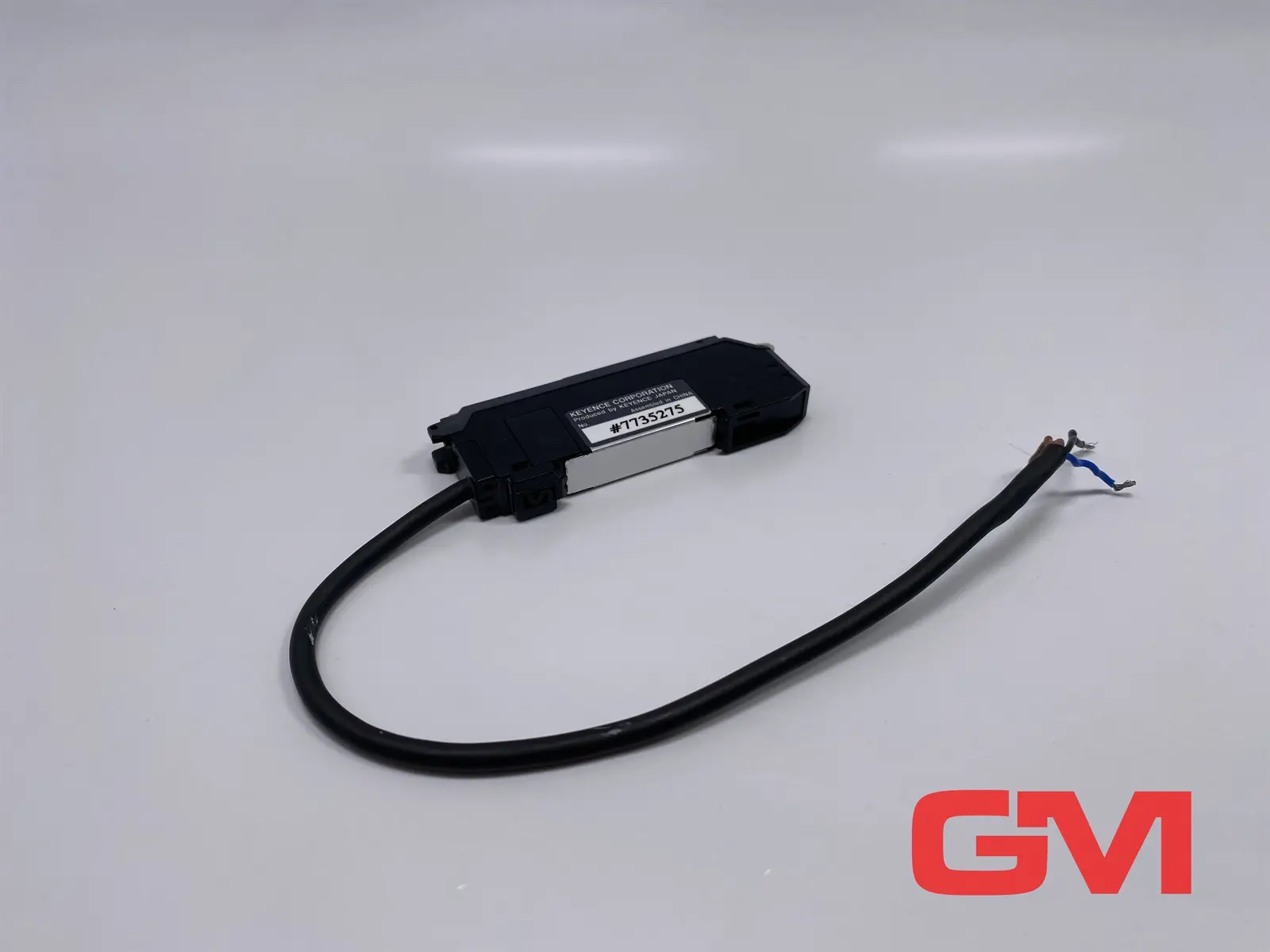 Produktfoto 1 von Keyence Lichtleiter-Messverstärker FS-V31P Fibre Amplifier Kabel abgeschnitten