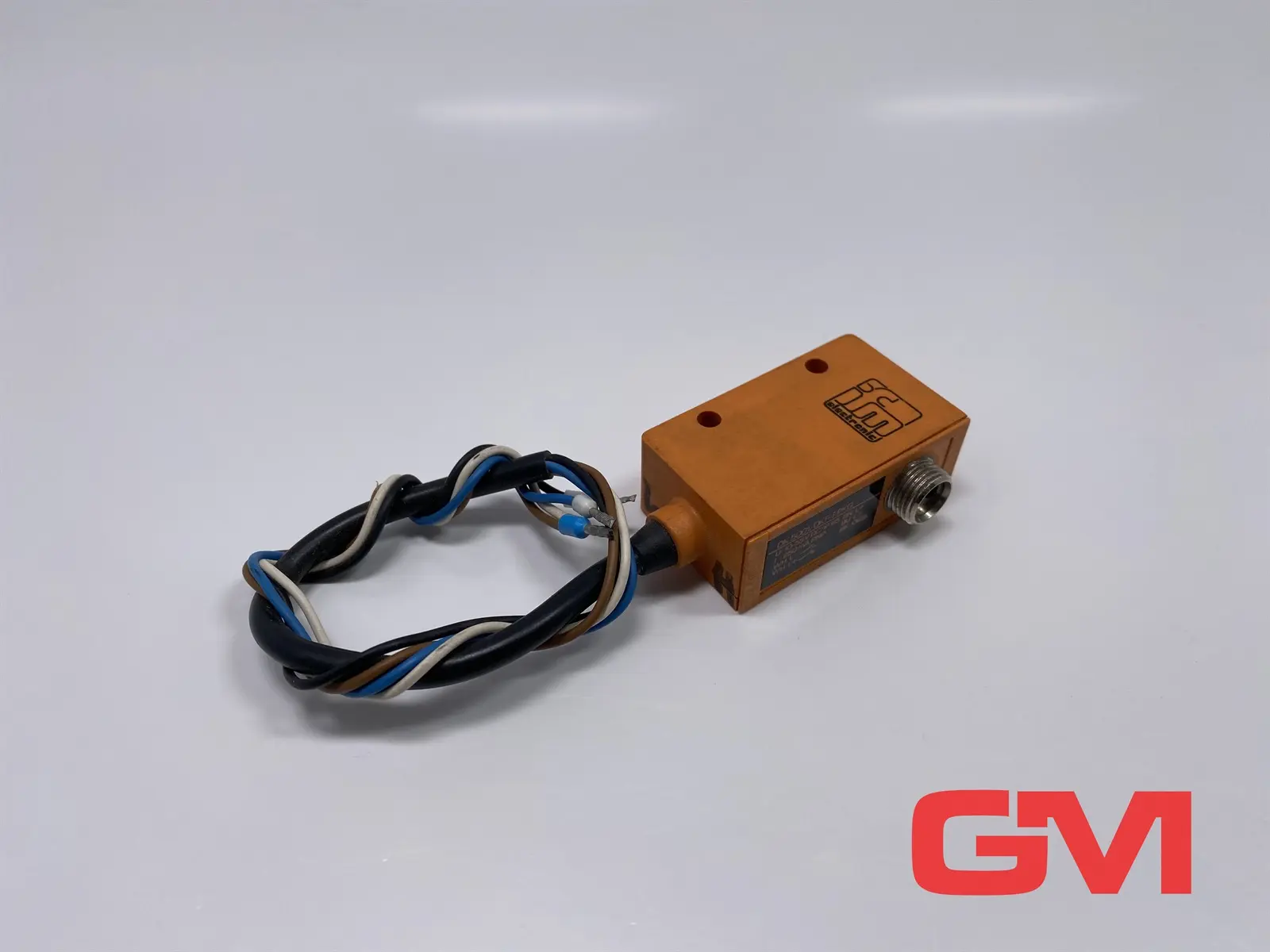 Produktfoto 1 von ifm Fiberoptikverstärker OK5001/OKF-FPKG Fibre-optic amplifier OK5001 Rotlicht