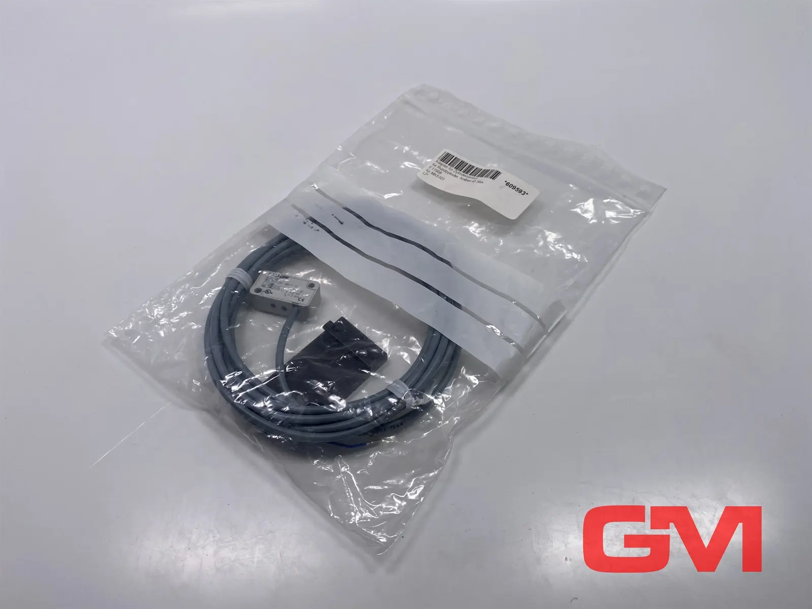 Produktfoto 1 von Balluff Induktiver Sensor BES01MM inductive sensor BES 517-351-NO-C-03 m. Kabel