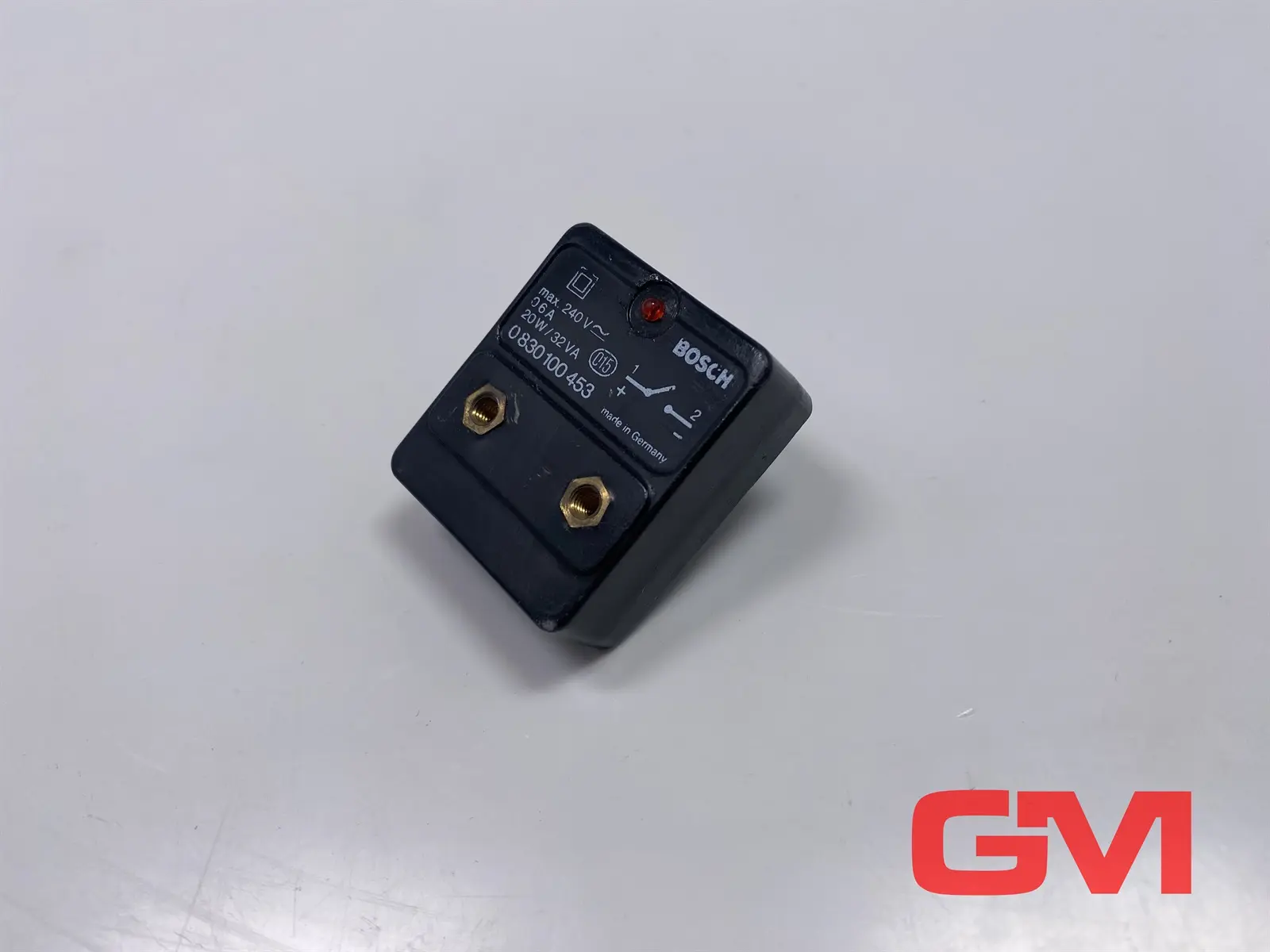 Produktfoto 1 von Bosch Magnetschalter 0830100453 magnetic switch 0,6 A 20 W / 32 VA max. 240 V