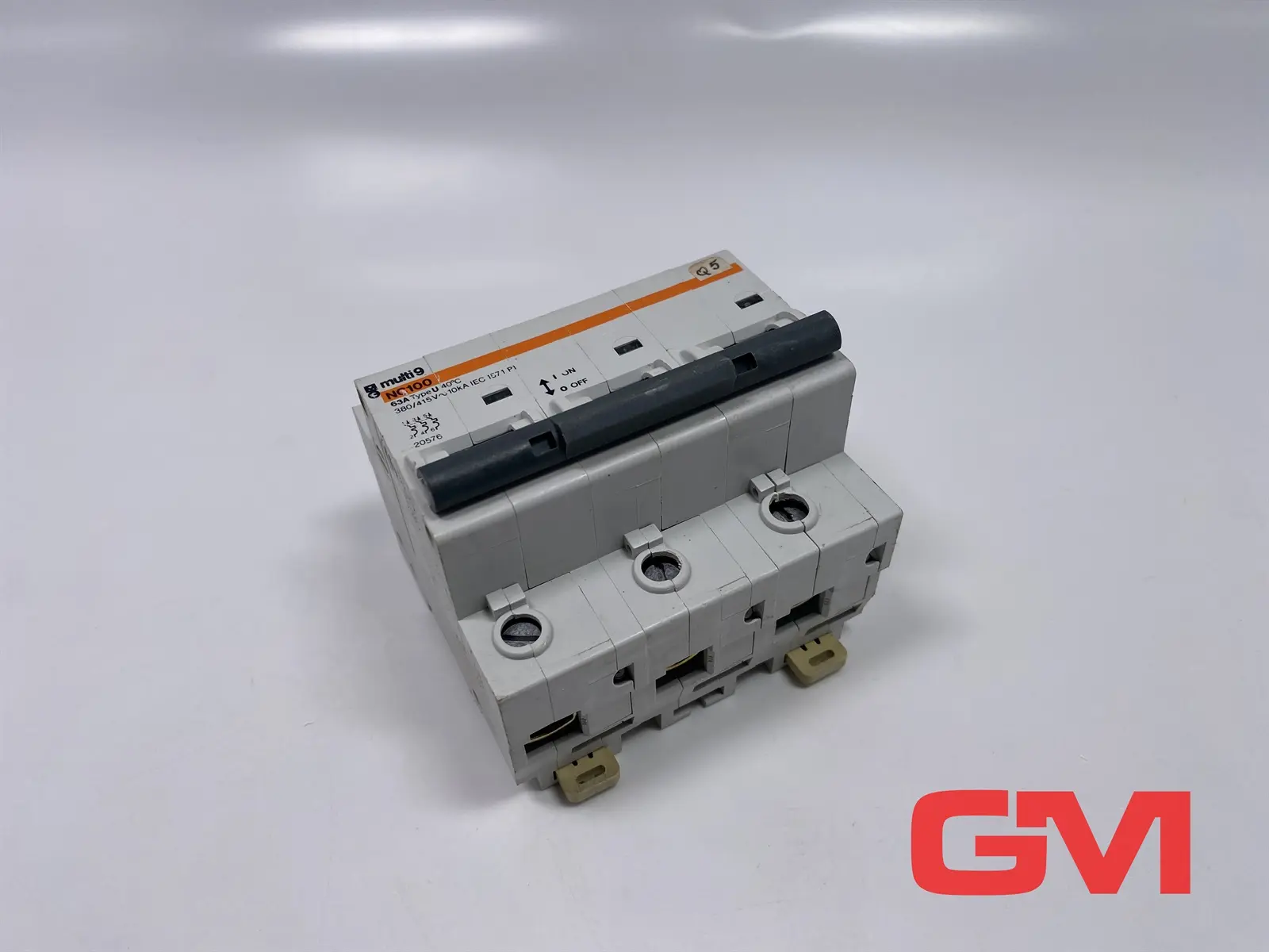 Produktfoto 1 von Merlin Gerin Leistungsschalter Multi9 NC100 U 63A circuit breaker 20576 380/415V