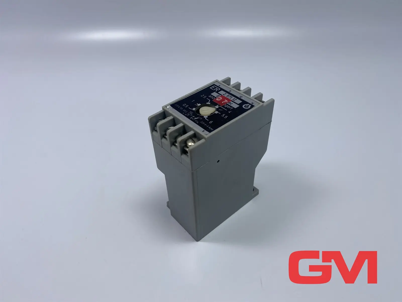 Produktfoto 1 von Schiele Zeitrelais ER 2.571.12 time relay 0,5-6s anzugverzögert 220V AC 6Amp