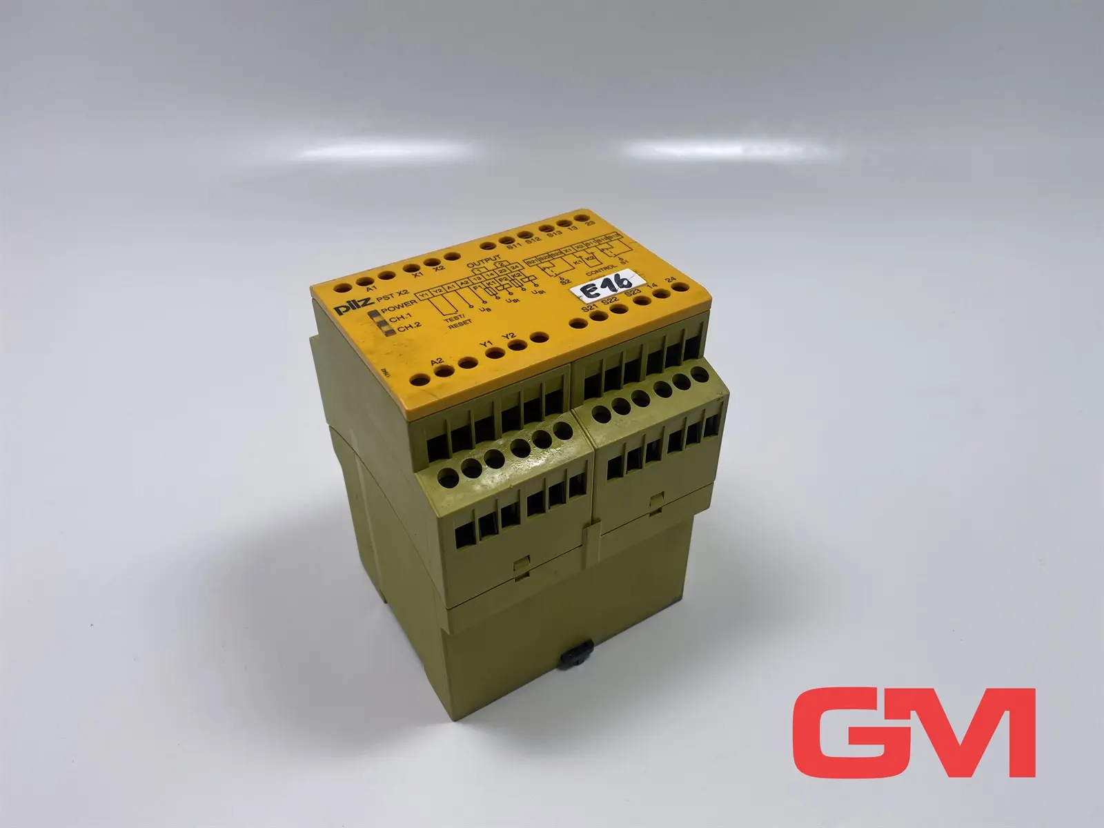 Produktfoto 1 von Pilz Sicherheitsrelais PST X2 24V DC 2n/o Safety Relay 720180 beschädigt