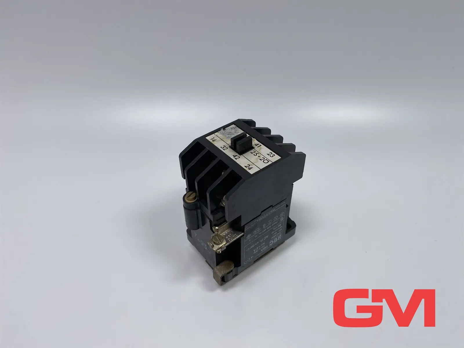Produktfoto 1 von BBC Brown Boveri Hilfsschütz HSA H131 contactor 220V 50Hz 2NO+2NC/2S+2Ö
