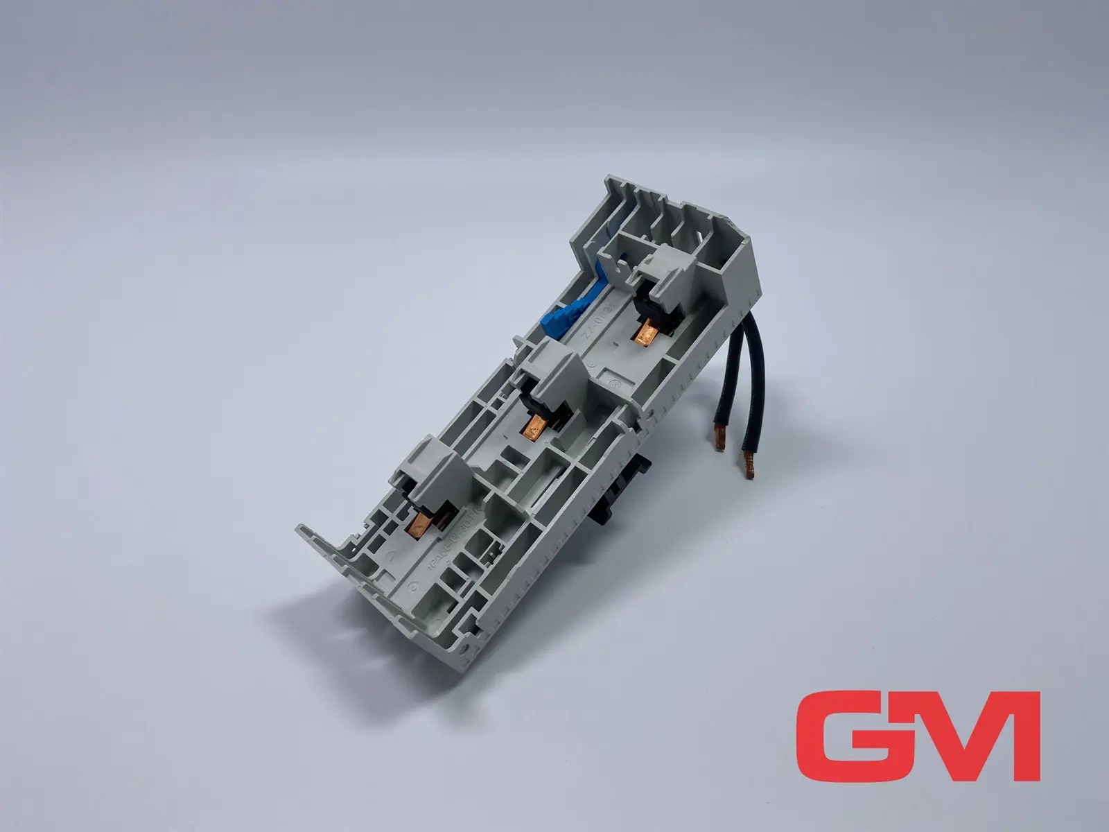 Produktfoto 1 von Wöhner Sammelschienenadapter 32457 busbar adapter EQUES Easy leicht beschädigt