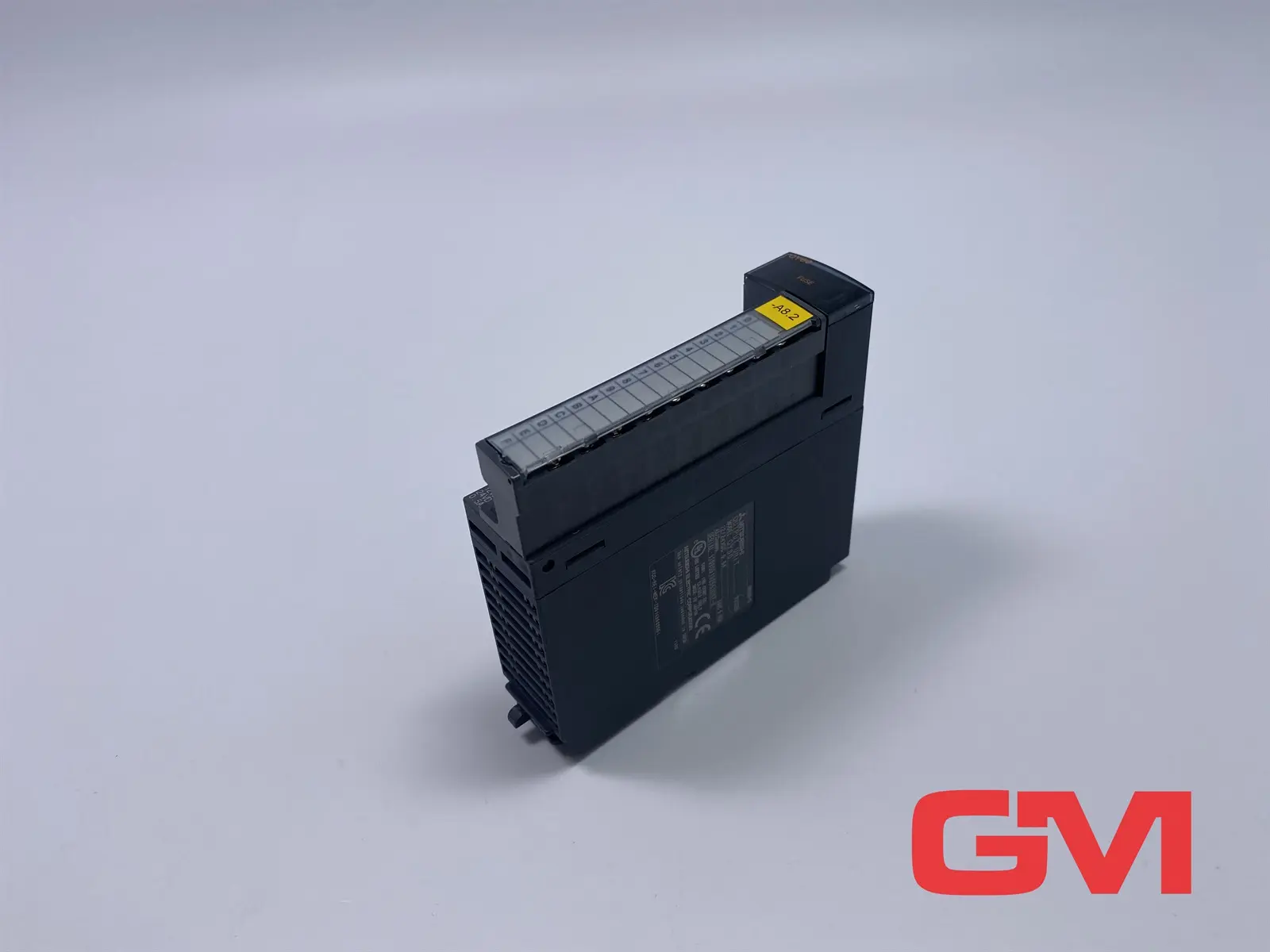 Produktfoto 1 von Mitsubishi Ausgangsmodul QY80 output unit Melsec-Q 12/24VDC 16xTransistorausgang