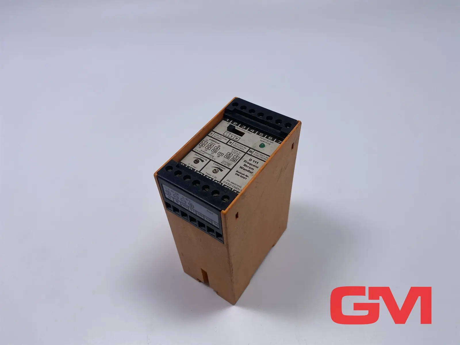 Produktfoto 1 von ifm Frequenz Strom Wandler D 111 converter DW0001 220VAC D111 Klammer fehlt