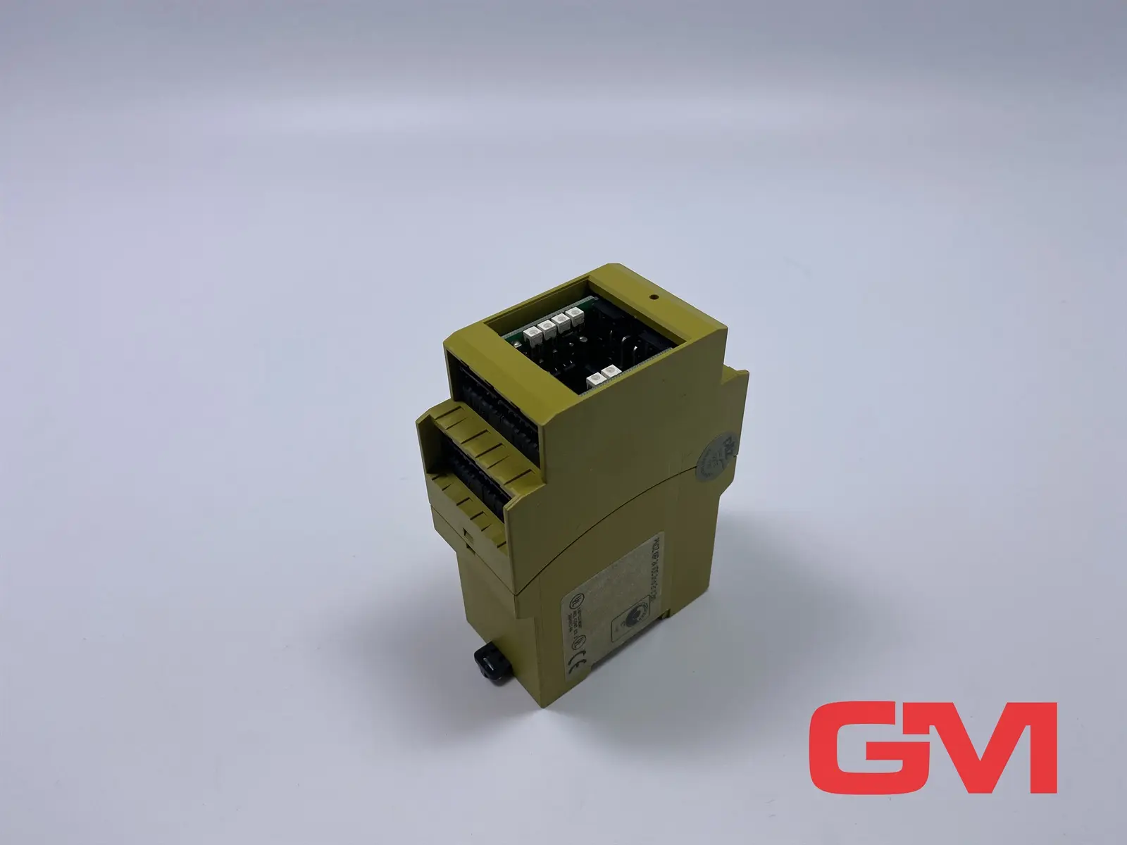 Produktfoto 1 von PILZ Sicherheitsschaltgerät 777760 safety relay PNOZ X8P 24VDC ohne Abdeckung
