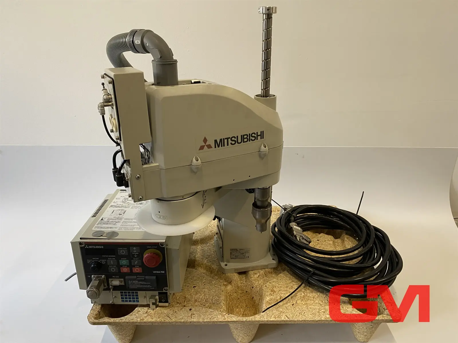 Produktfoto 1 von Mitsubishi Industrieroboter RH-6SDH5520-S15 robot + Steuerung CR1DA-761-S15