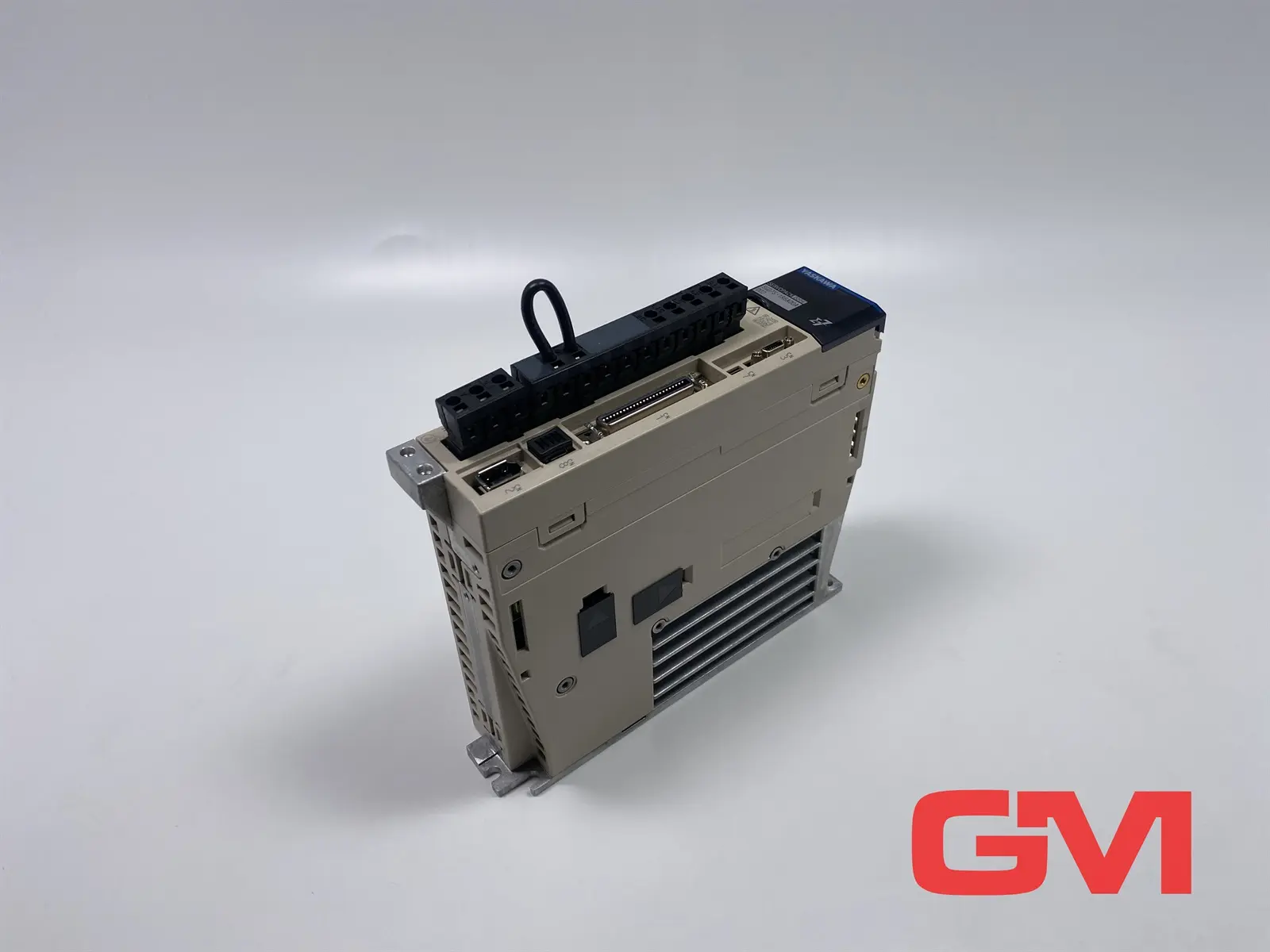Produktfoto 1 von Yaskawa Servopack-Verstärker SGD7S-1R6A00A002 axis amplifier Sigma-7 200V