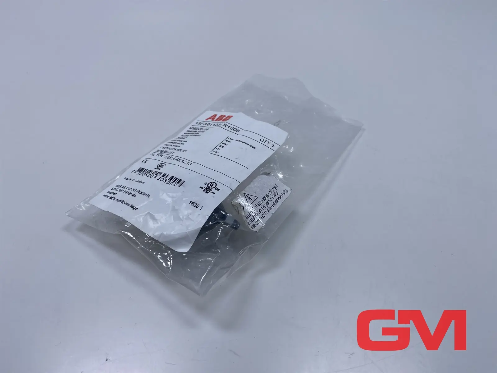 Produktfoto 1 von ABB Wahlschalter M3SSV2-10B selector switch 1SFA611231R1006  3 Positionen