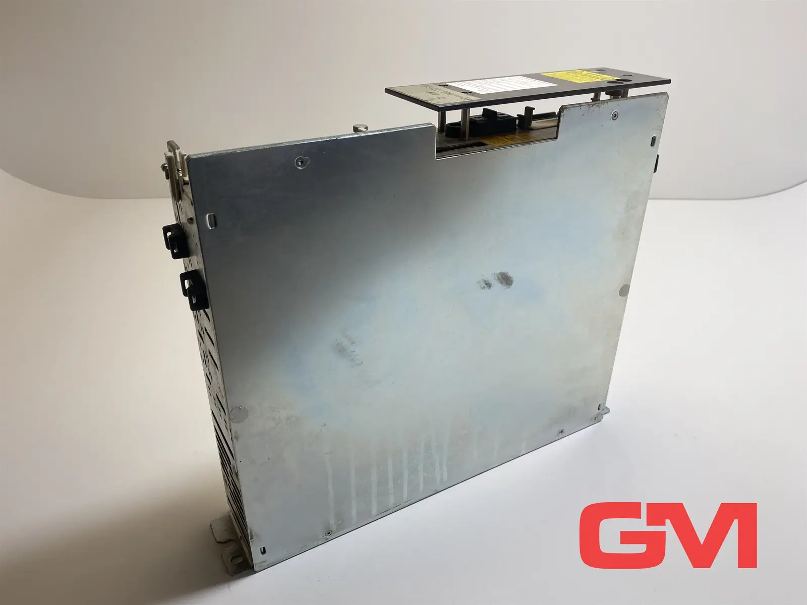 Produktfoto 1 von Indramat Servoregler DDS 3.1-W030-D Servo Controller 257235 DDS 3.1-W030-DA01-00