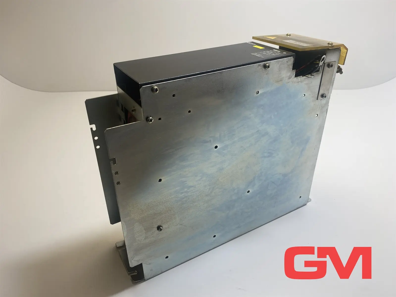 Produktfoto 1 von Bosch Kondensatormodul KM 1100 capacitor module 048798-107 DC 520V 25A C 1100 µF