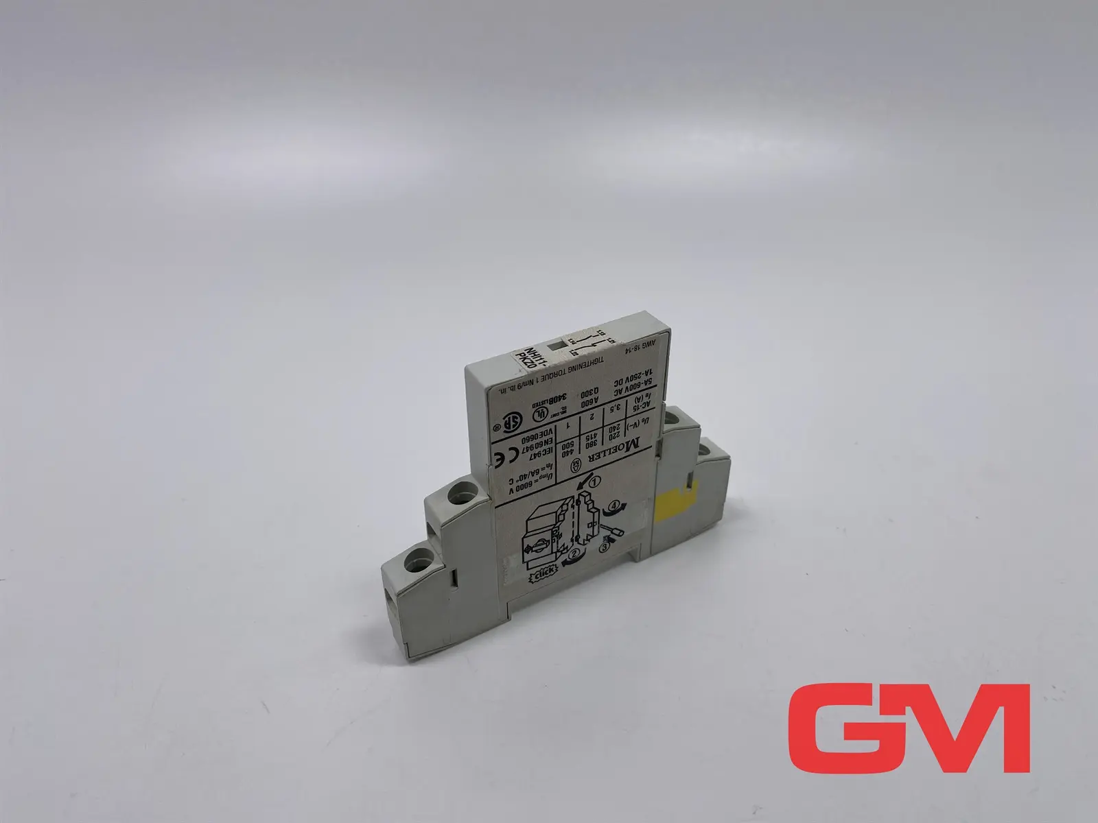 Produktfoto 1 von Moeller Normal-Hilfsschalter NHI11-PKZ0 auxiliary switch 1S+1Ö leicht beschädigt