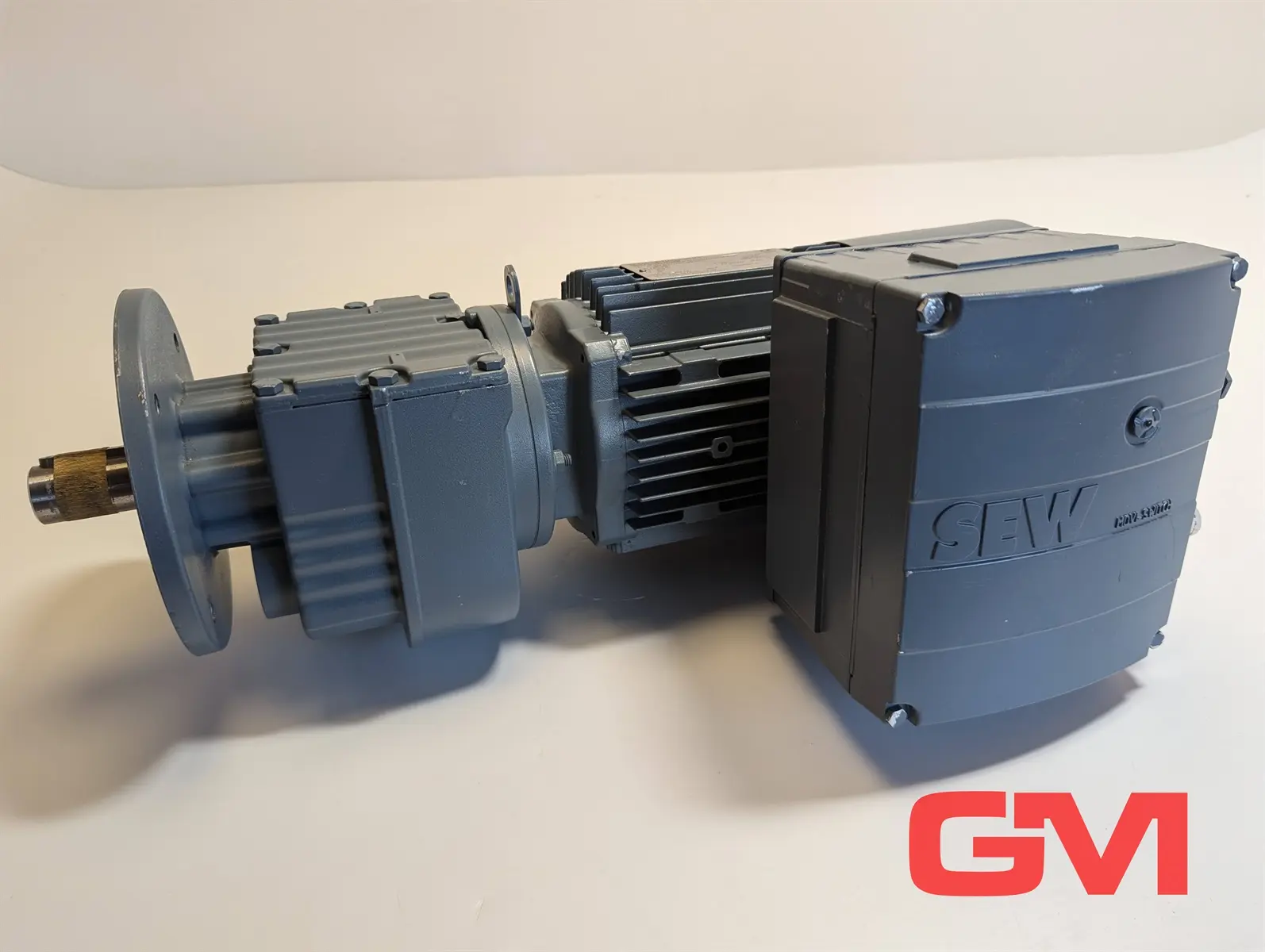 Produktfoto 1 von SEW Eurodrive Getriebemotor RF27 DT80N4/BMG/TF/MSW/CK0/RA2A gear motor 0,75 kW