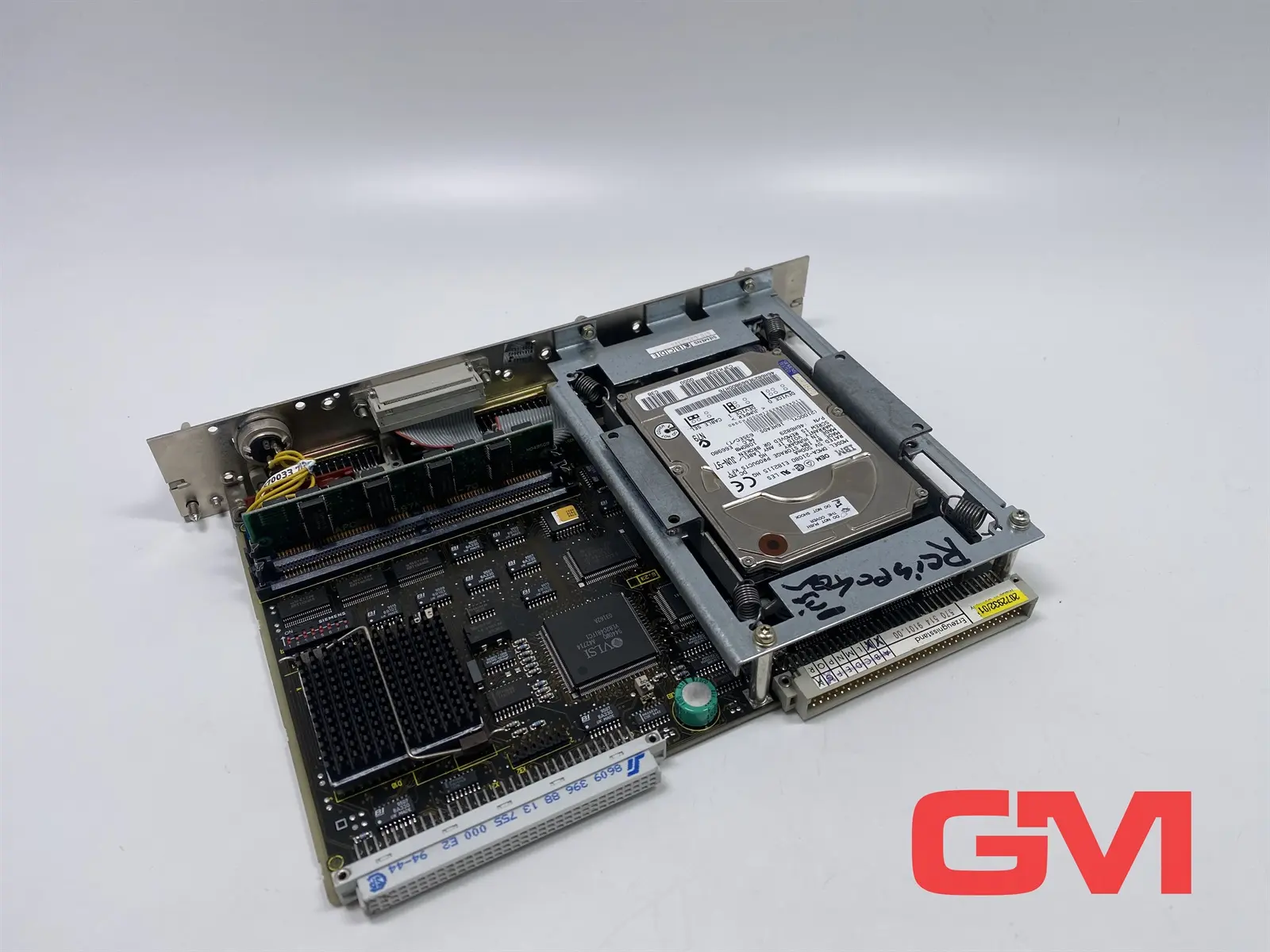 Produktfoto 1 von Siemens MMC CPU 6FC5110-0DB03-0AA1 CPU module 486DX SINUMERIK 840C/840C Vers. R