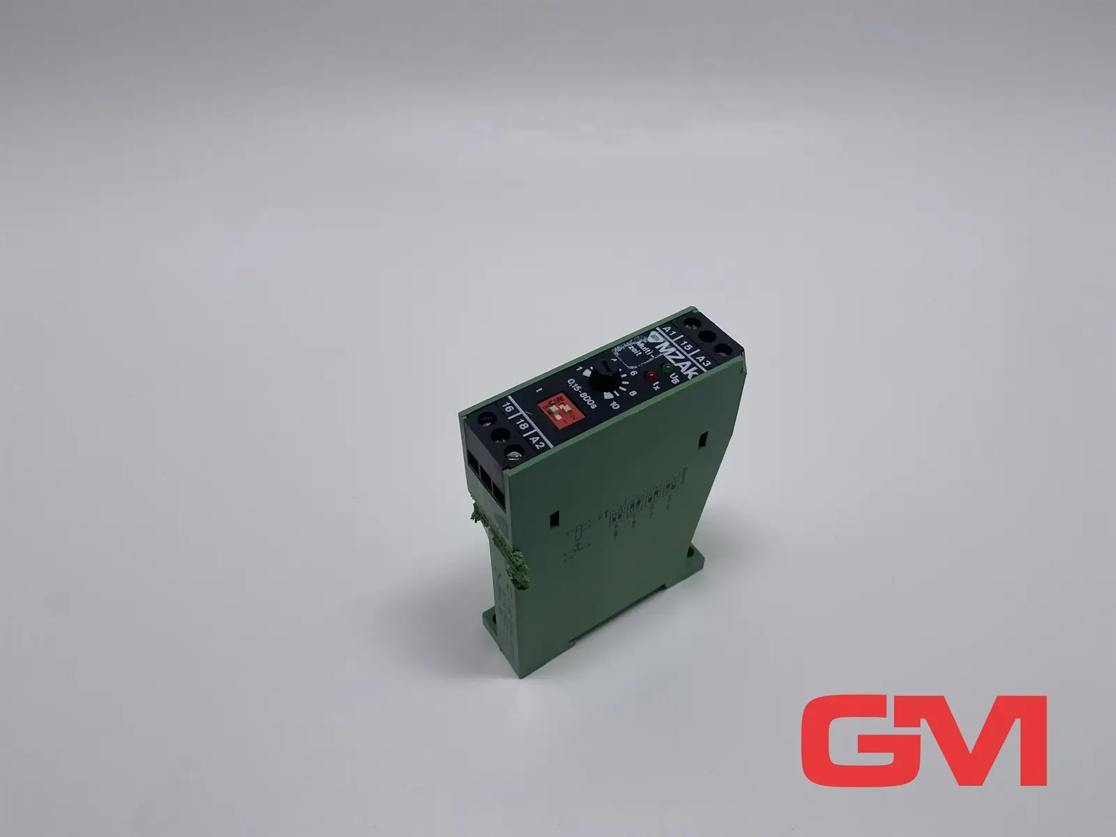 Produktfoto 1 von BTR Multi-Zeitrelais MZAk time relay multi 0,15-800s 230VAC 24V AC/DC beschädigt