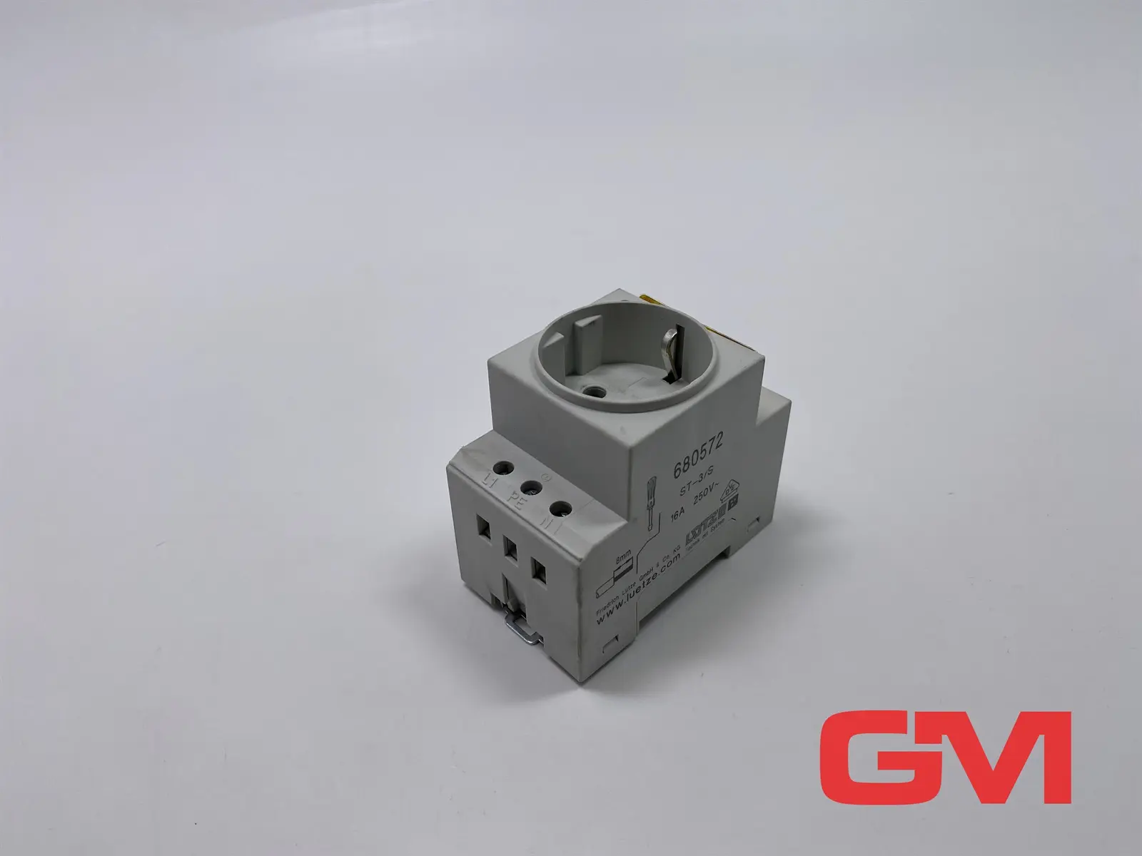 Produktfoto 1 von Lütze Steckdose ST-3/S Plug socket 680572 250V 16A Elektroniksteckdose
