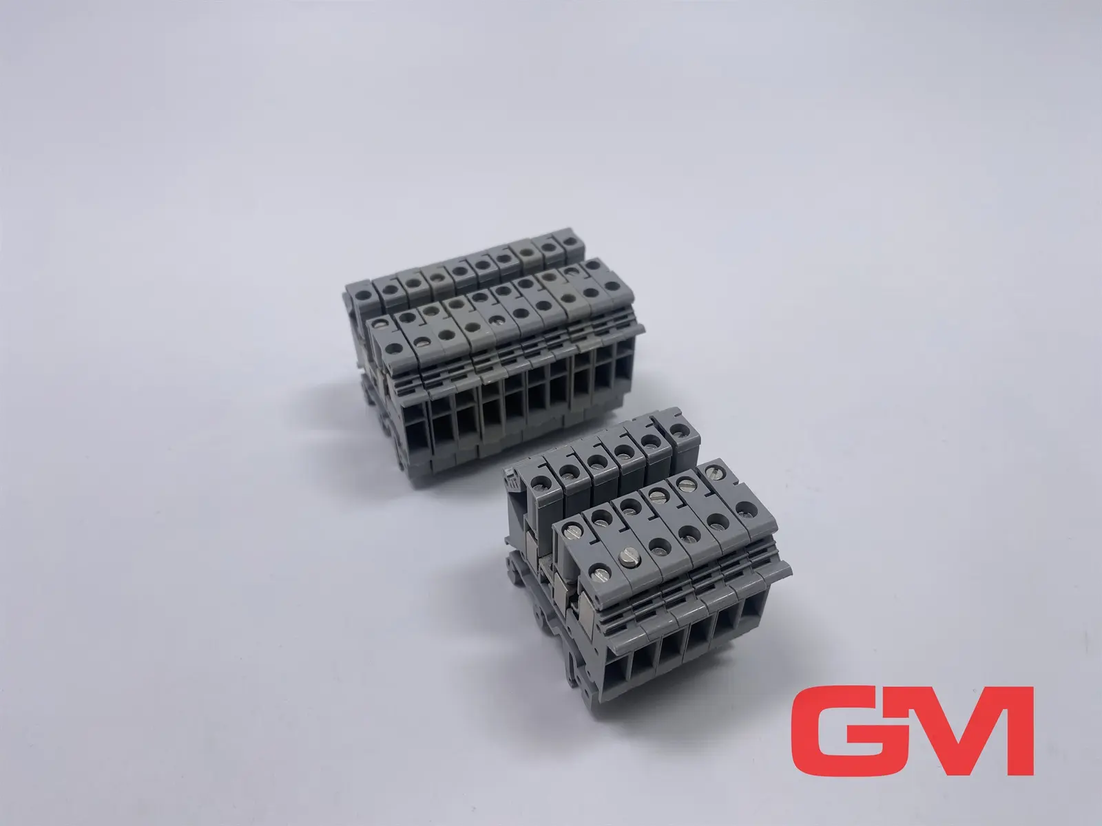 Produktfoto 1 von VE 16x Phoenix Contact Durchgangsklemme UK 5-TWIN terminal block 1923021