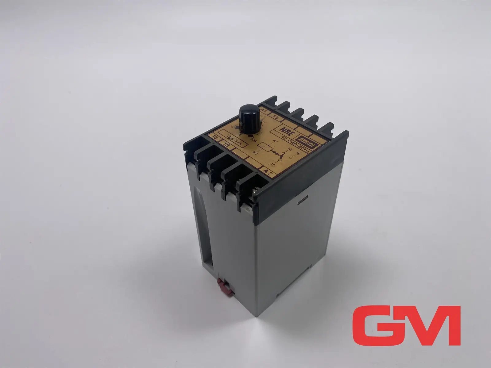 Produktfoto 1 von Seidel Relais NRE 42V/40-60Hz relay 0,5 Sek. Zeitrelais leicht beschädigt