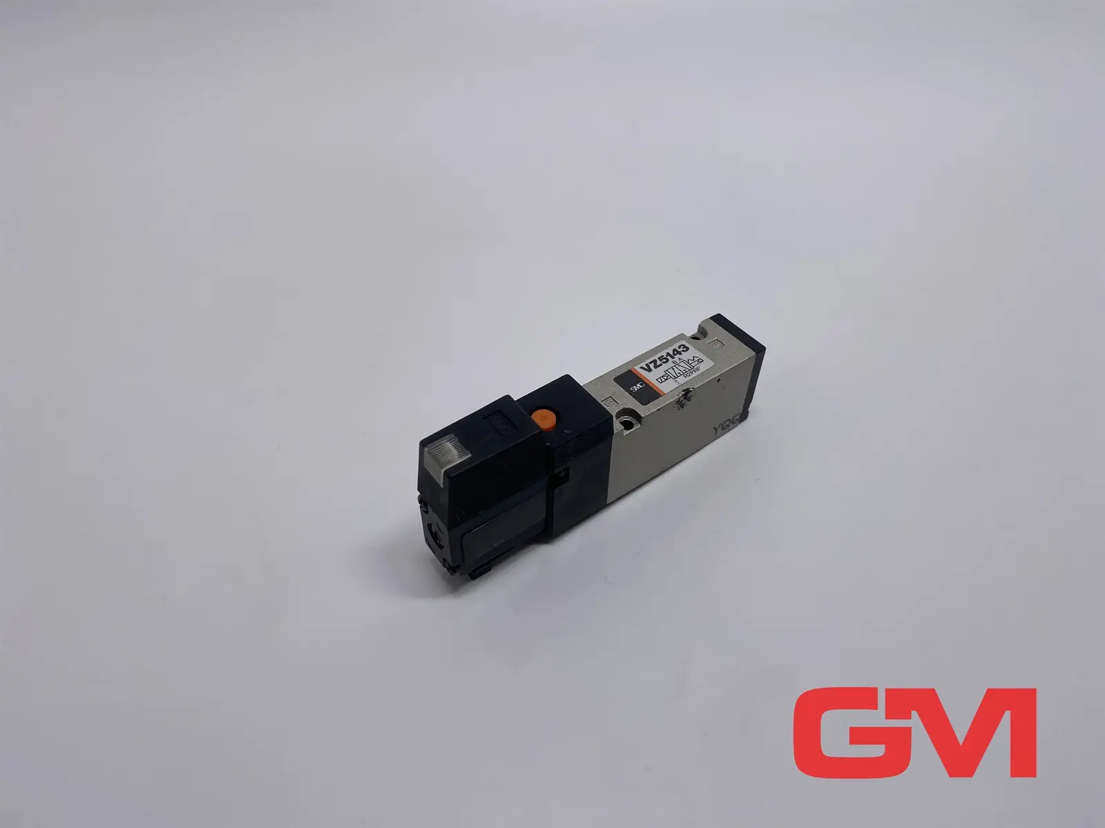 Produktfoto 1 von SMC Magnetventil VZ5143 YQQ solenoid valve 24V DC Wegeventil Pneumatikventil
