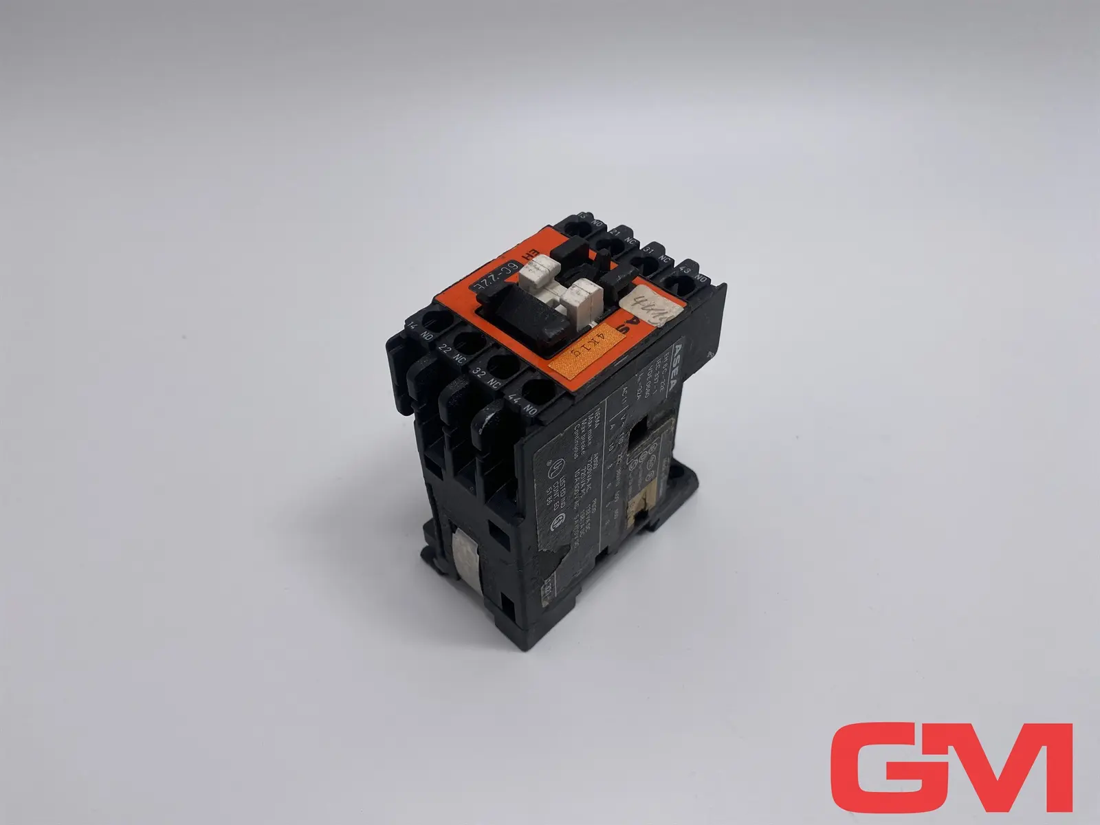 Produktfoto 1 von Asea Schütz EH6C-22E contactor relay 220V 50/60Hz 2NO + 2NC SK811321 beschädigt